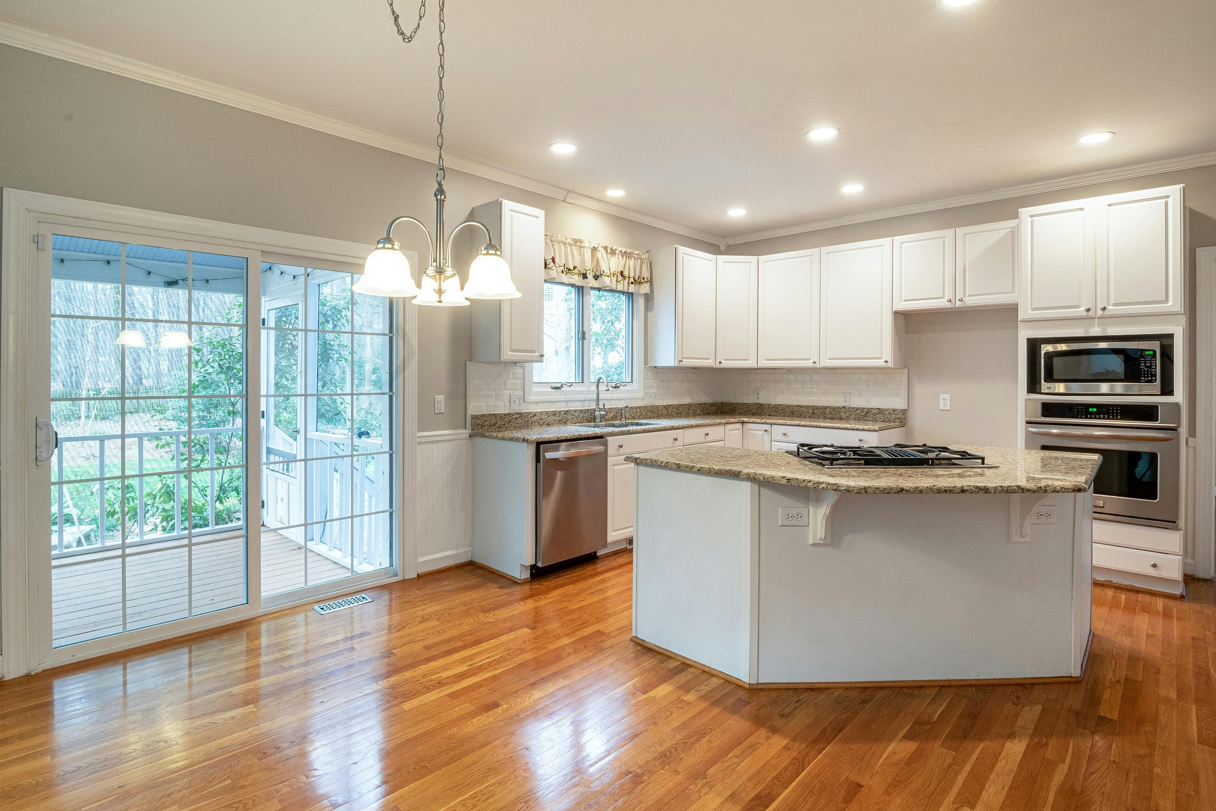 kitchen-real-estate-media-gallery.jpeg