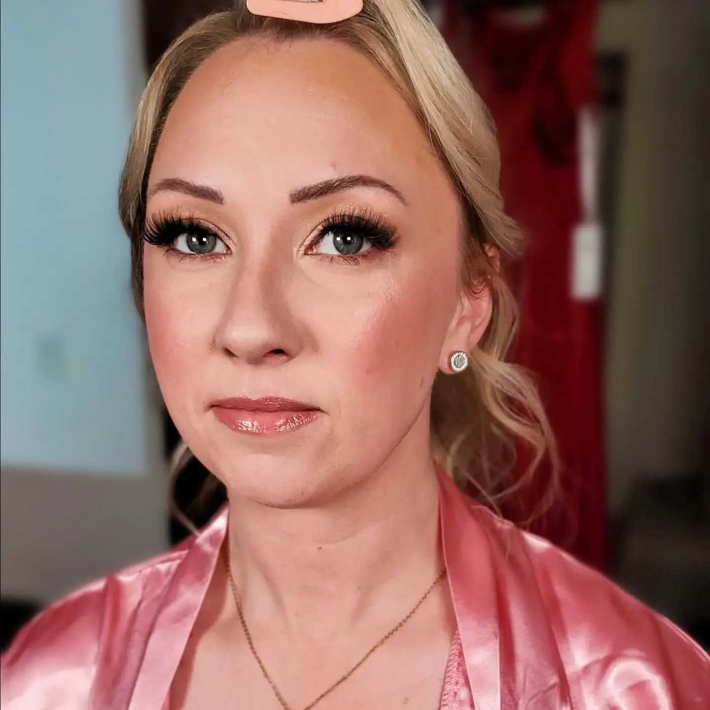 Smokey glam MOH

Bold lashes and smokey eyes were requested for this MOH. More and more clients are starting to ask for bolder looks again after many years of soft glam being in heavy rotation. I love it!

#kamloopsmakeupartist #maidofhonor #bcbride 
