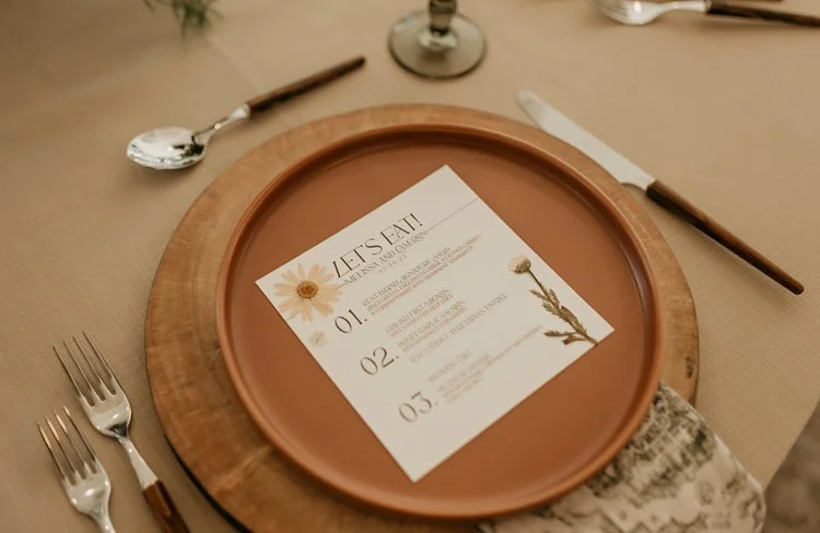 Dried-Floral-Boho-Wedding-Menu.jpg