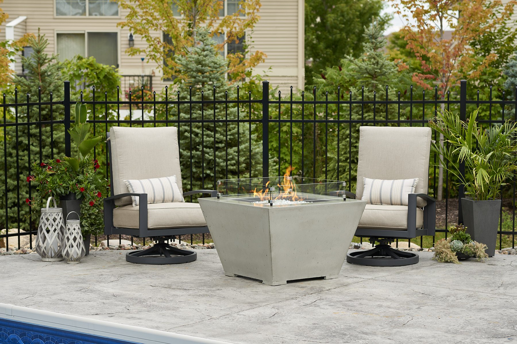 Cove Square Gas Fire Pit