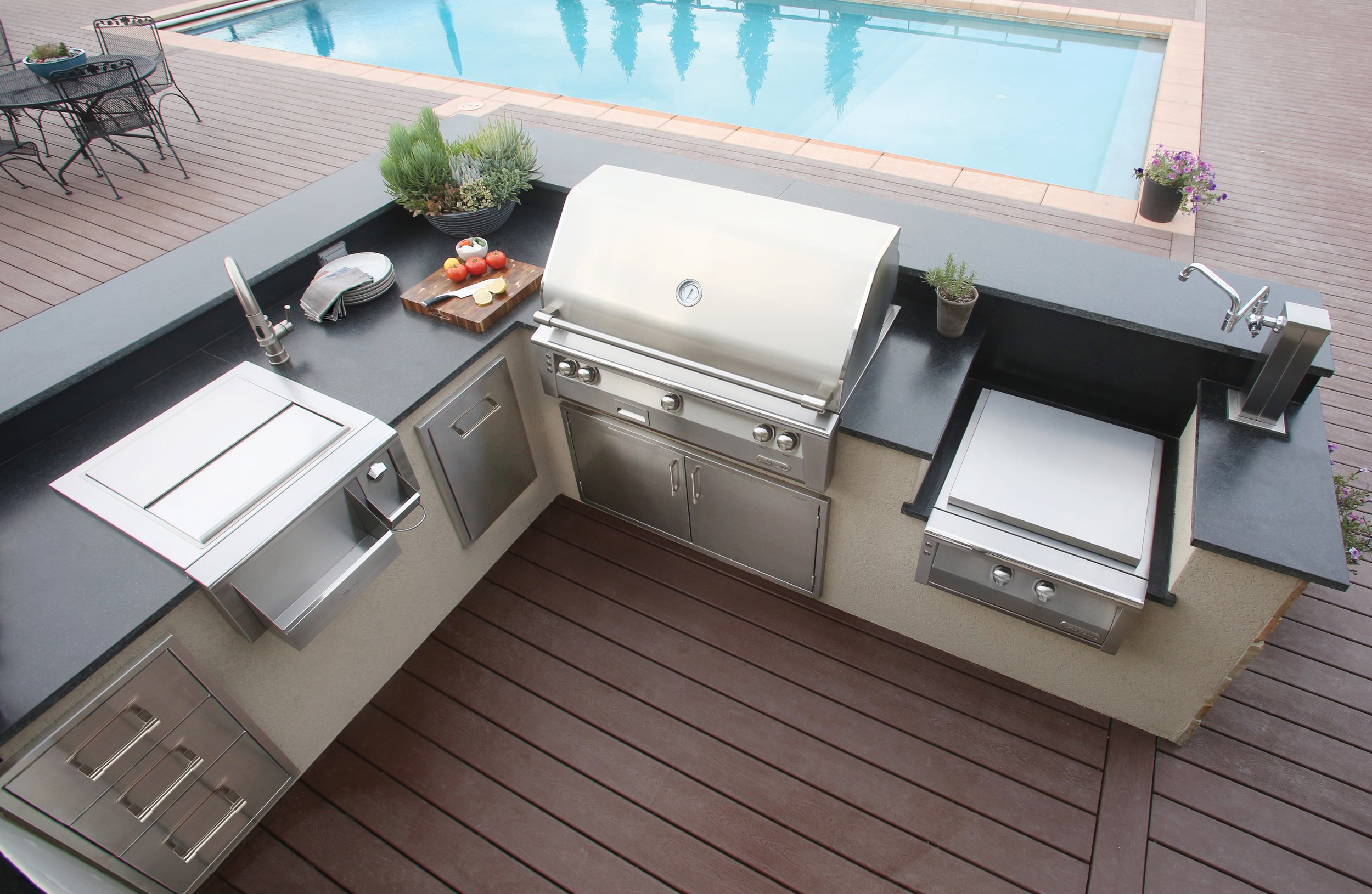 Alfresco Stuart Backyard High Angle.jpg