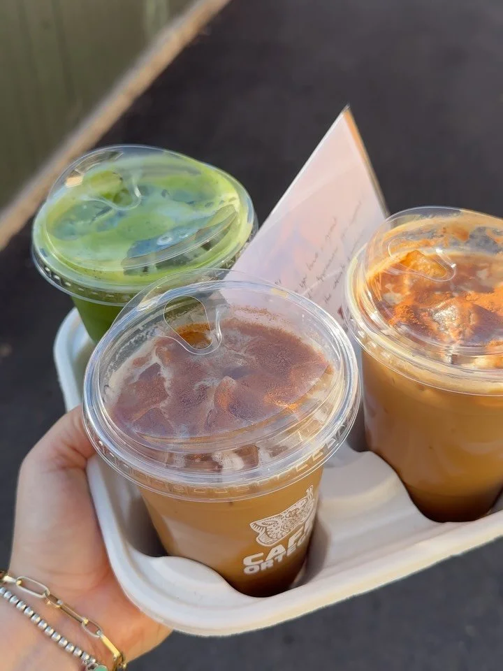 One of my favorite parts of selling pre-order drinks is expressing my gratitude with a postcard and a small handwritten note. 🤎

All of the photos are shot by me in Mexico. I love how a cafecito invites you to slow down and truly be in the moment. S