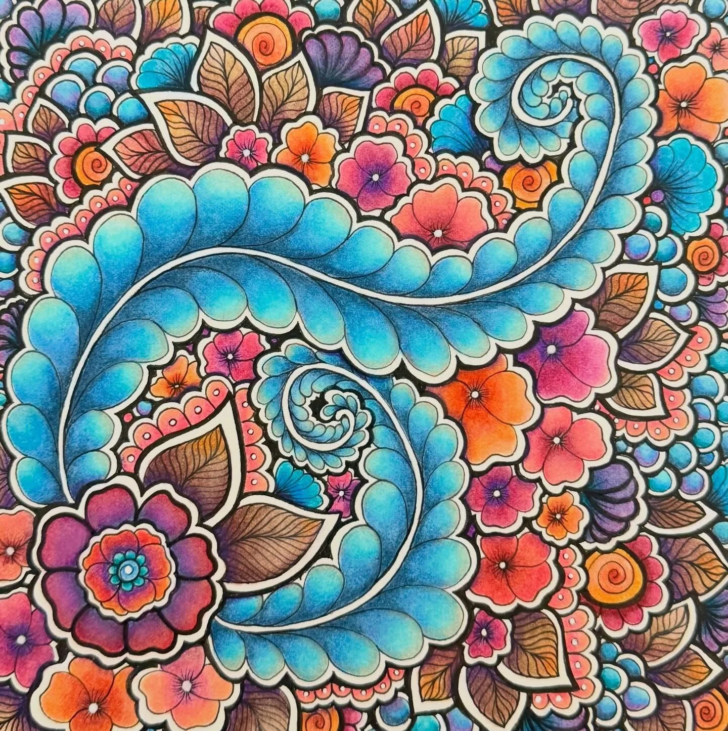 I spent the whole glorious day yesterday in my art room, and this was the result. I don&rsquo;t usually use brown, but in this case, it was the perfect choice to offset the turquoise. I really wanted to play with unusual colour blends, and I&rsquo;m 