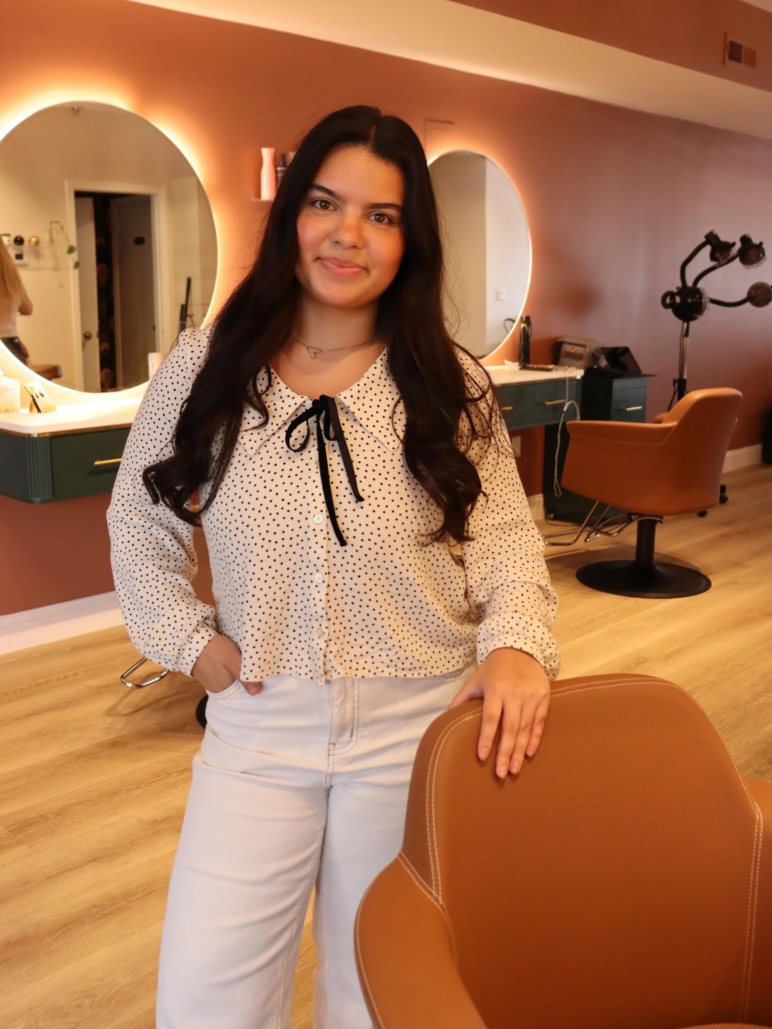 We&rsquo;re so excited to welcome Ava to Level Beauty Collective!
 
Ava is a talented recent graduate of @collectivacademy.cranston and will be joining us through our apprenticeship program, where she&rsquo;ll be diving into advanced color theory, cu