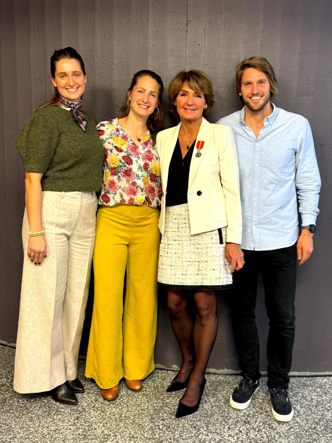 Jorunn med barna sine.webp