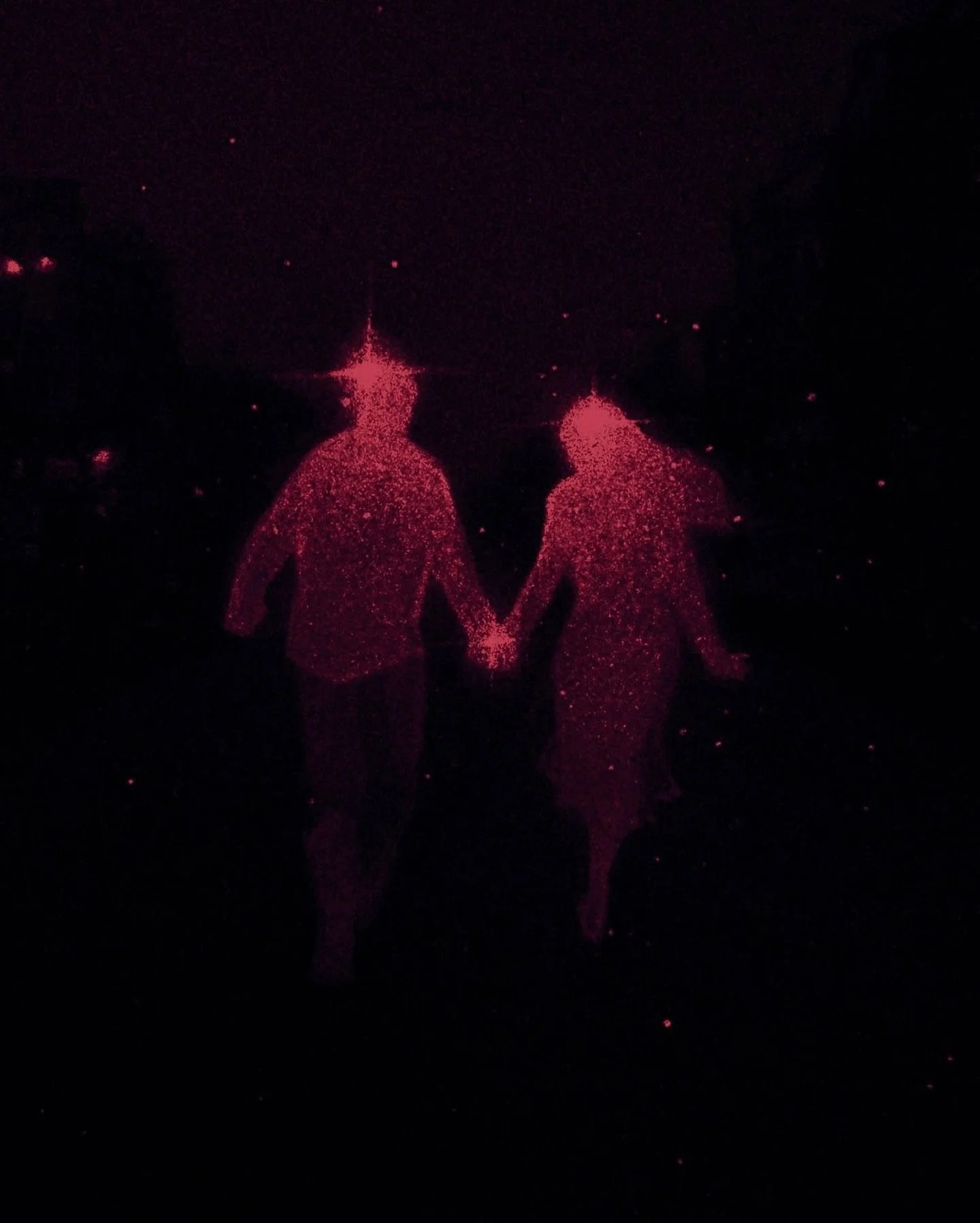 ❤️Love  Grows in Stages❤️

⚡️Stage One: The Spark
It&rsquo;s intoxicating &mdash; chemicals firing, butterflies, long talks, passion, connection. You&rsquo;re bonded by novelty, fantasy, and hope. And it feels easy because your nervous system is high