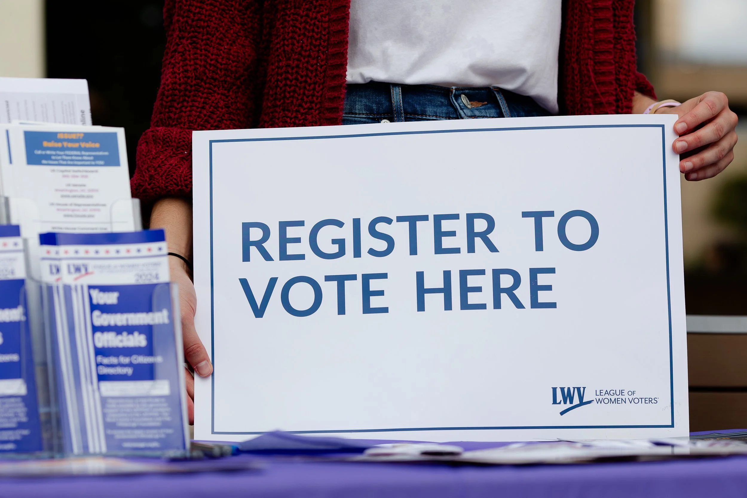 USCIS New Citizen Naturalization Ceremonies - Voter Registration