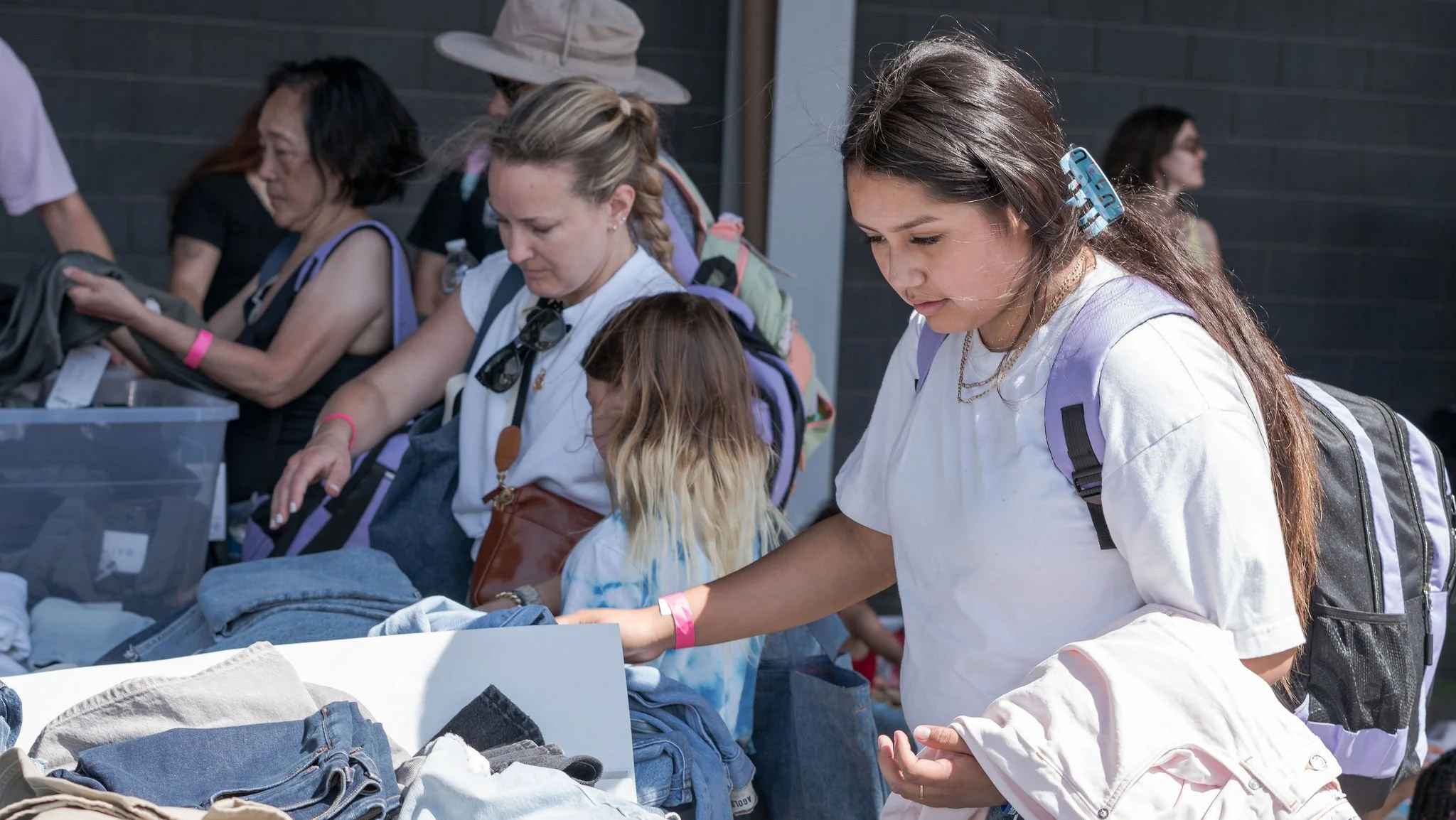 LA24BlockParty-195.jpg