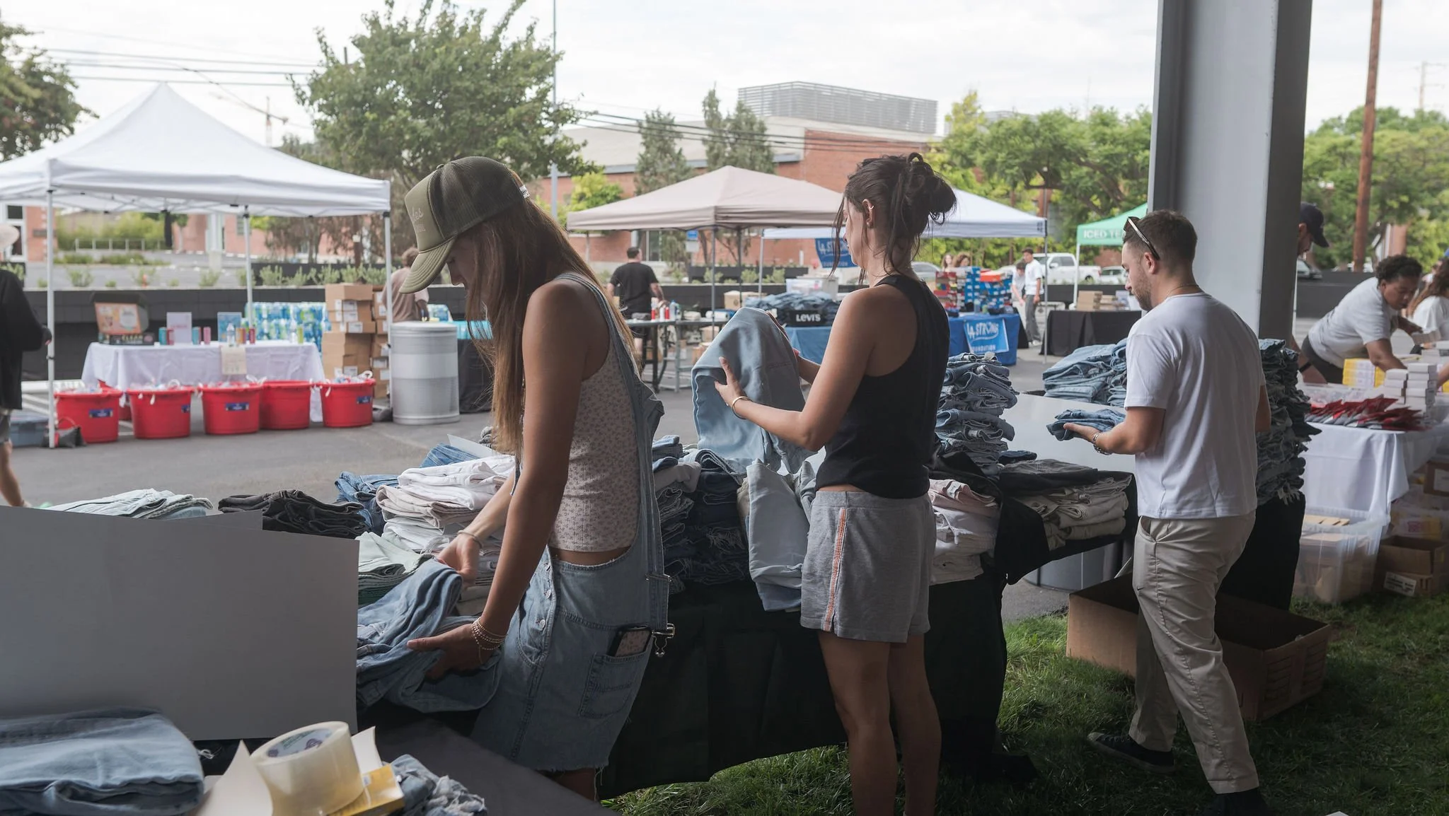 LA24BlockParty-17.jpg