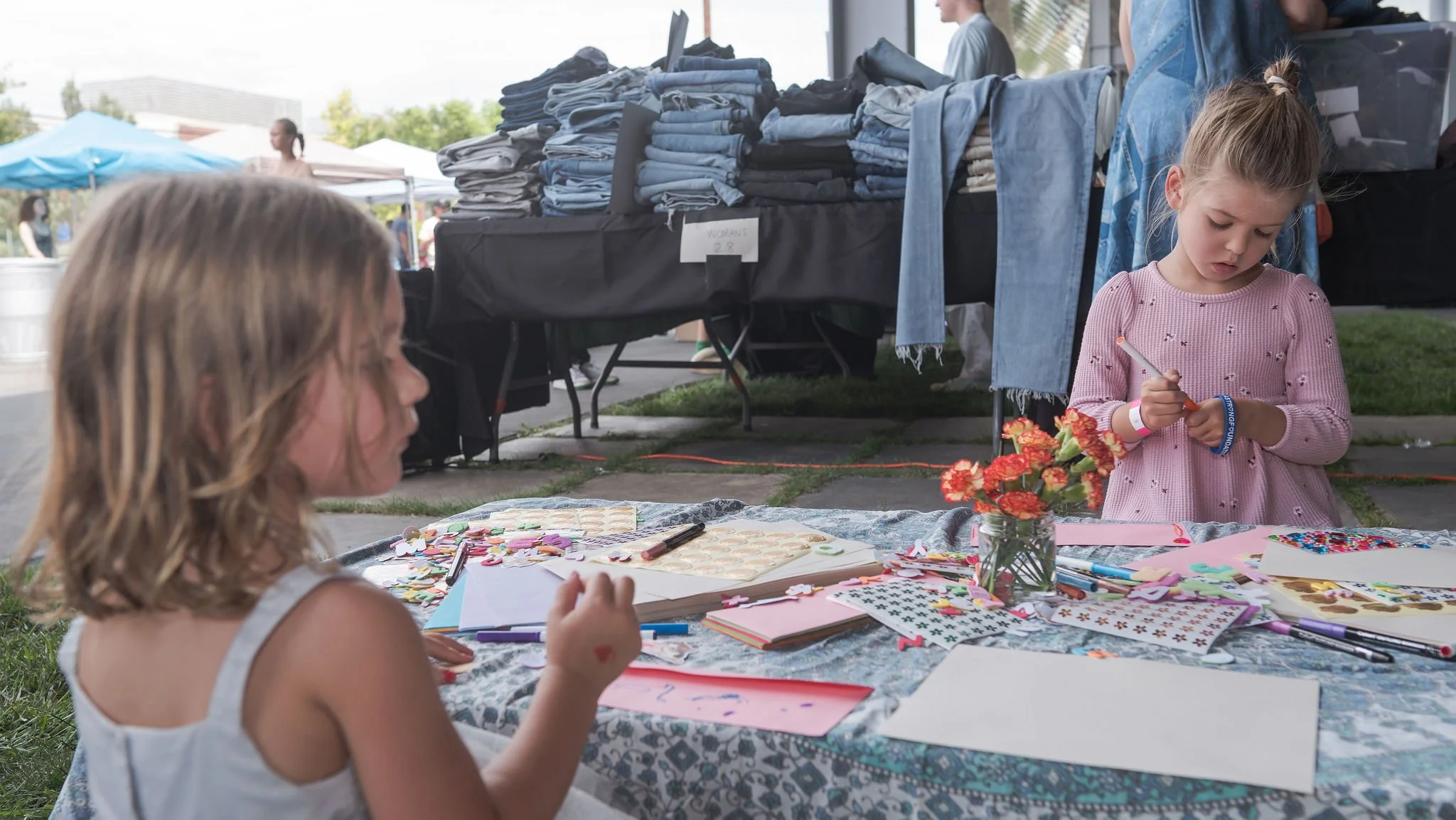 LA24BlockParty-39.jpg