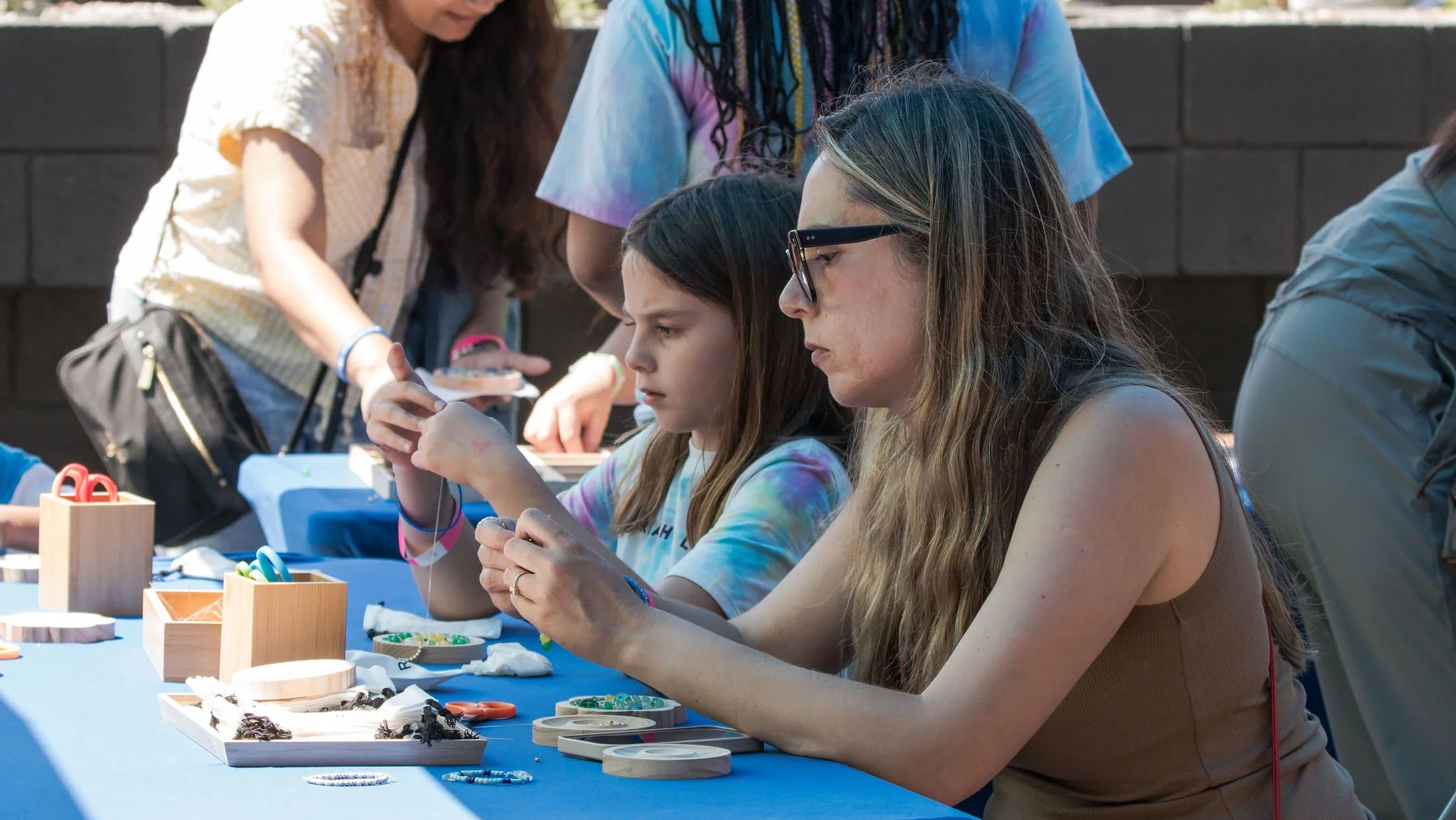 LA24BlockParty-139.jpg
