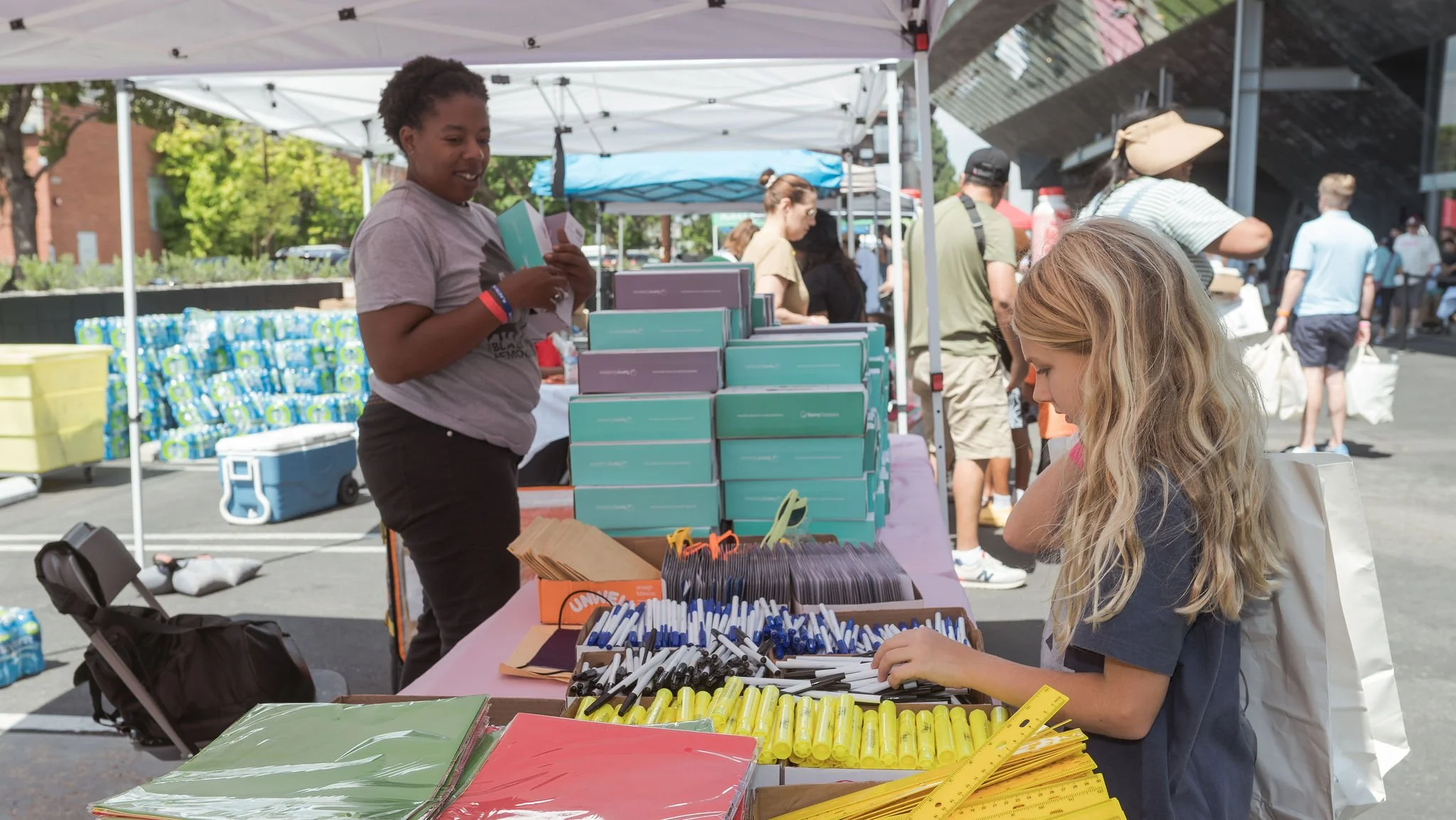 LA24BlockParty-149.jpg