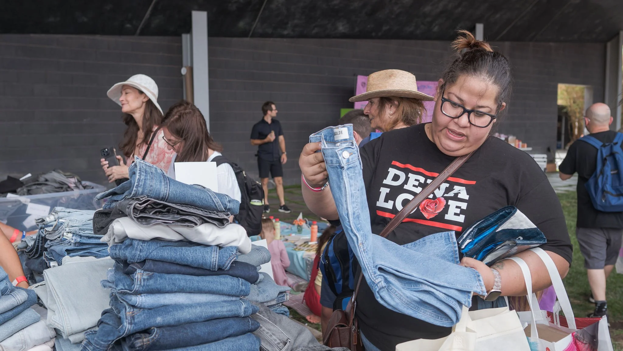 LA24BlockParty-52.jpg