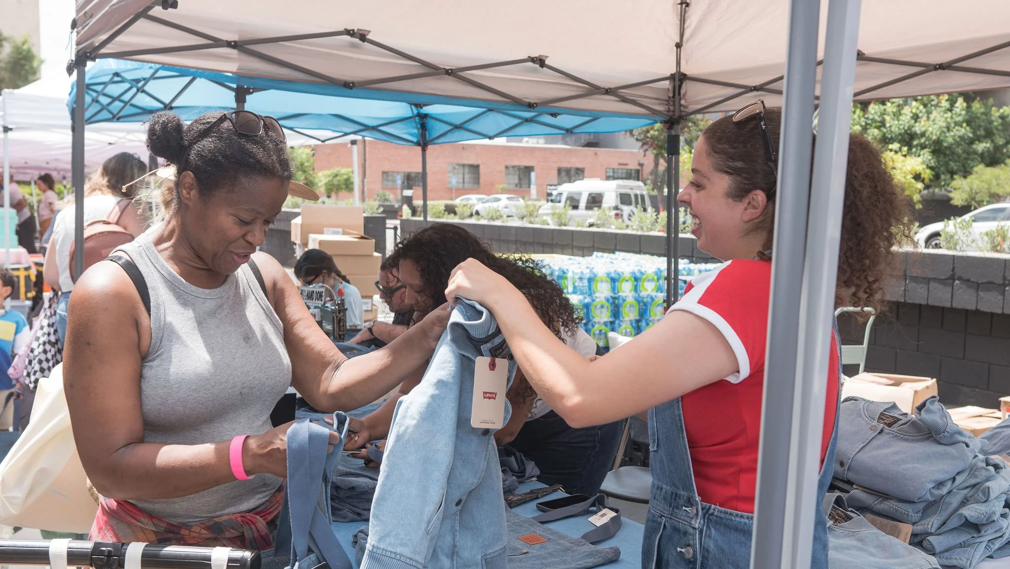 LA24BlockParty-64.jpg