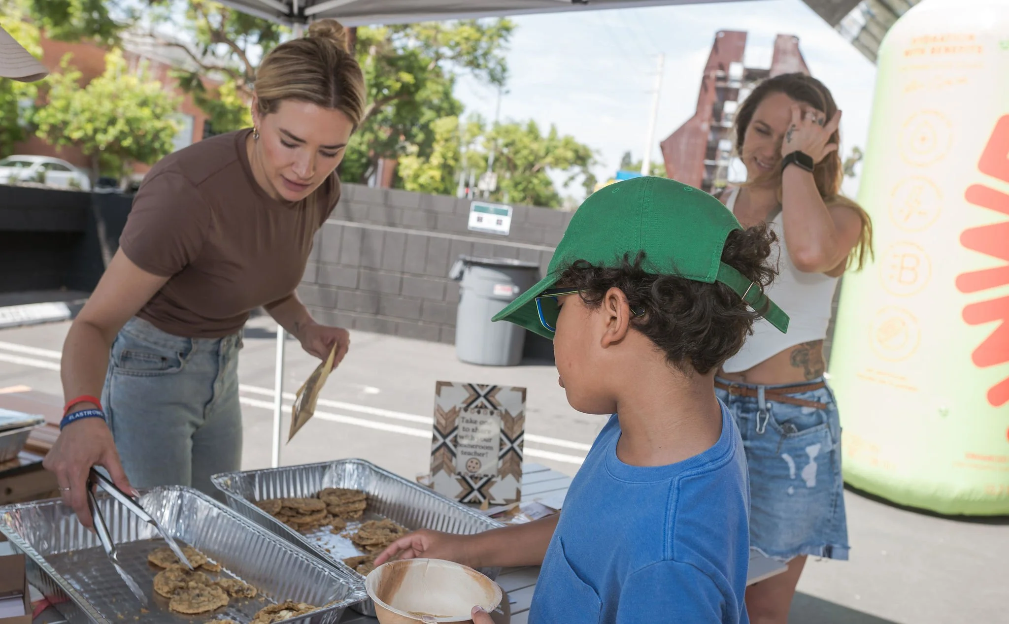 LA24BlockParty-167.jpg