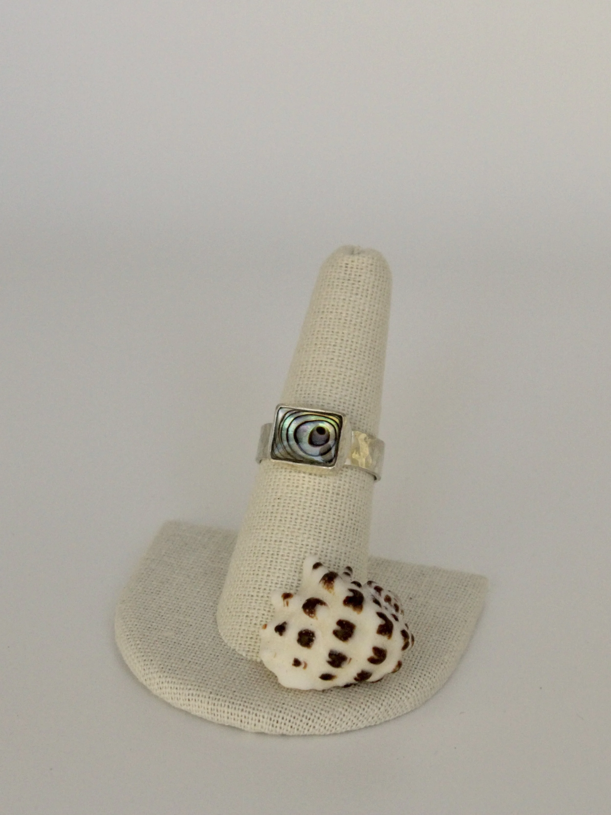 Size 7.75 Sterling Silver East West Abalone Ring