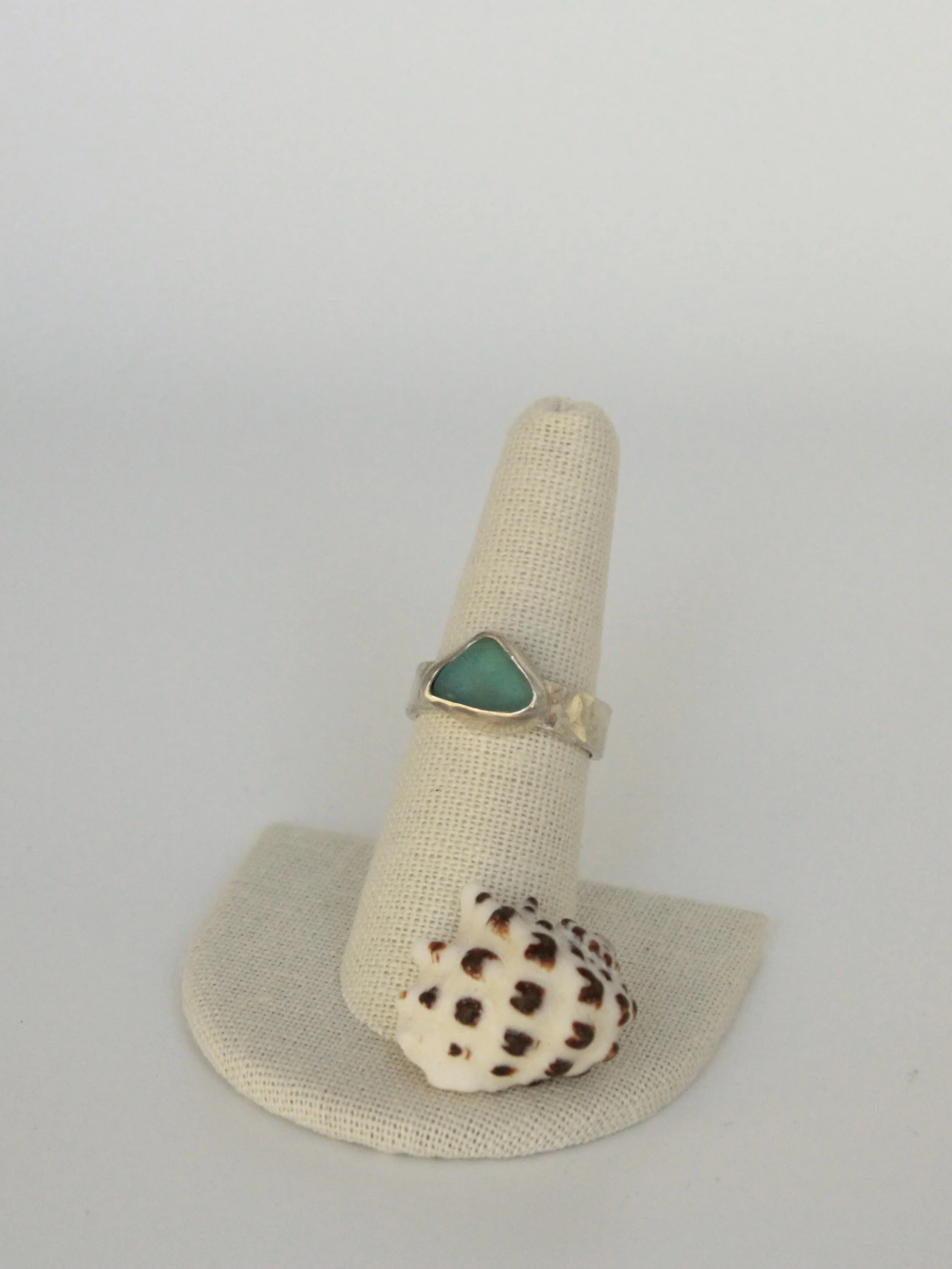 Size 7.5 Sterling Silver Sea Glass Ring