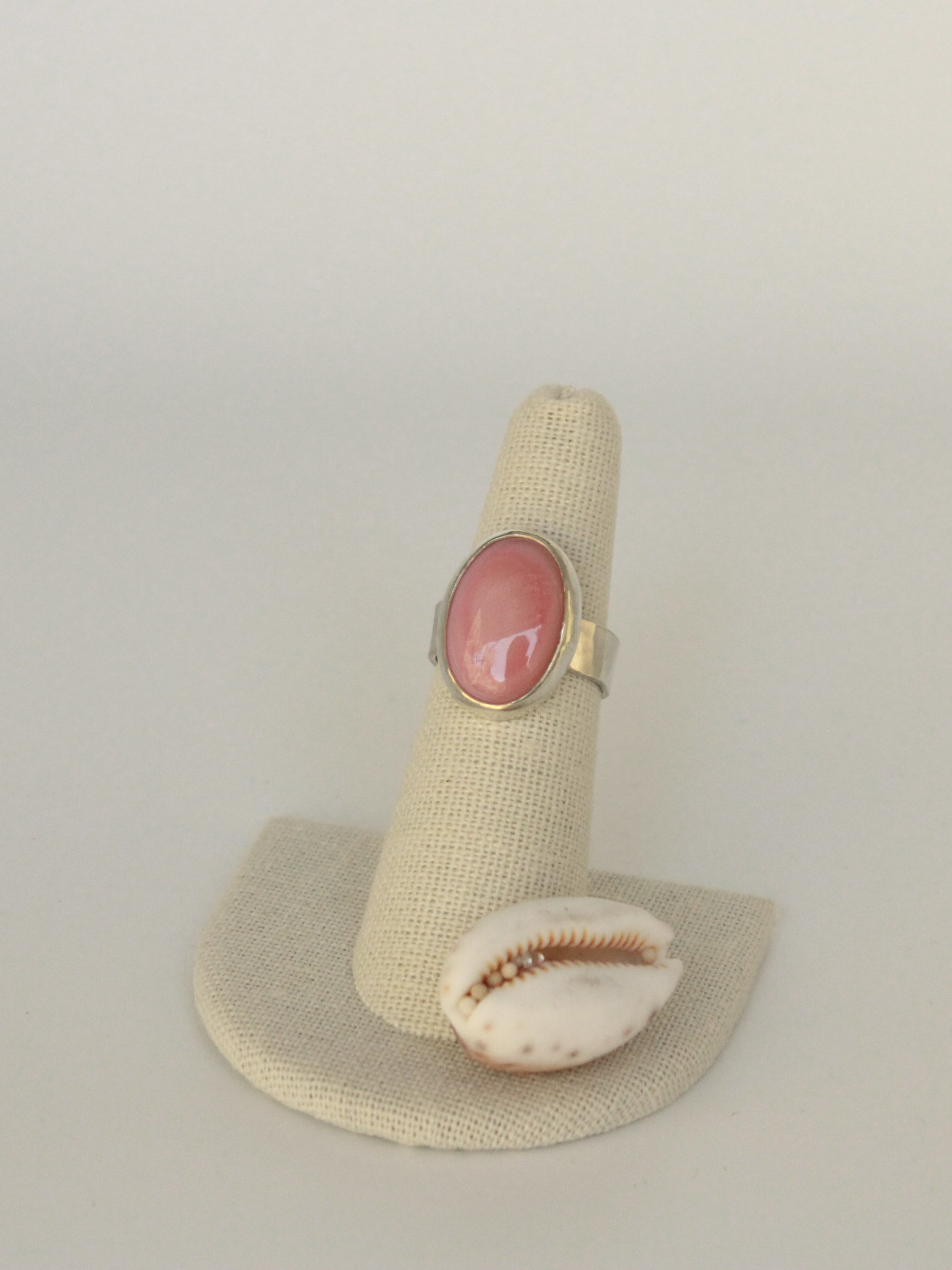 Size 6.5 Sterling Silver Large Pink Conch Ring