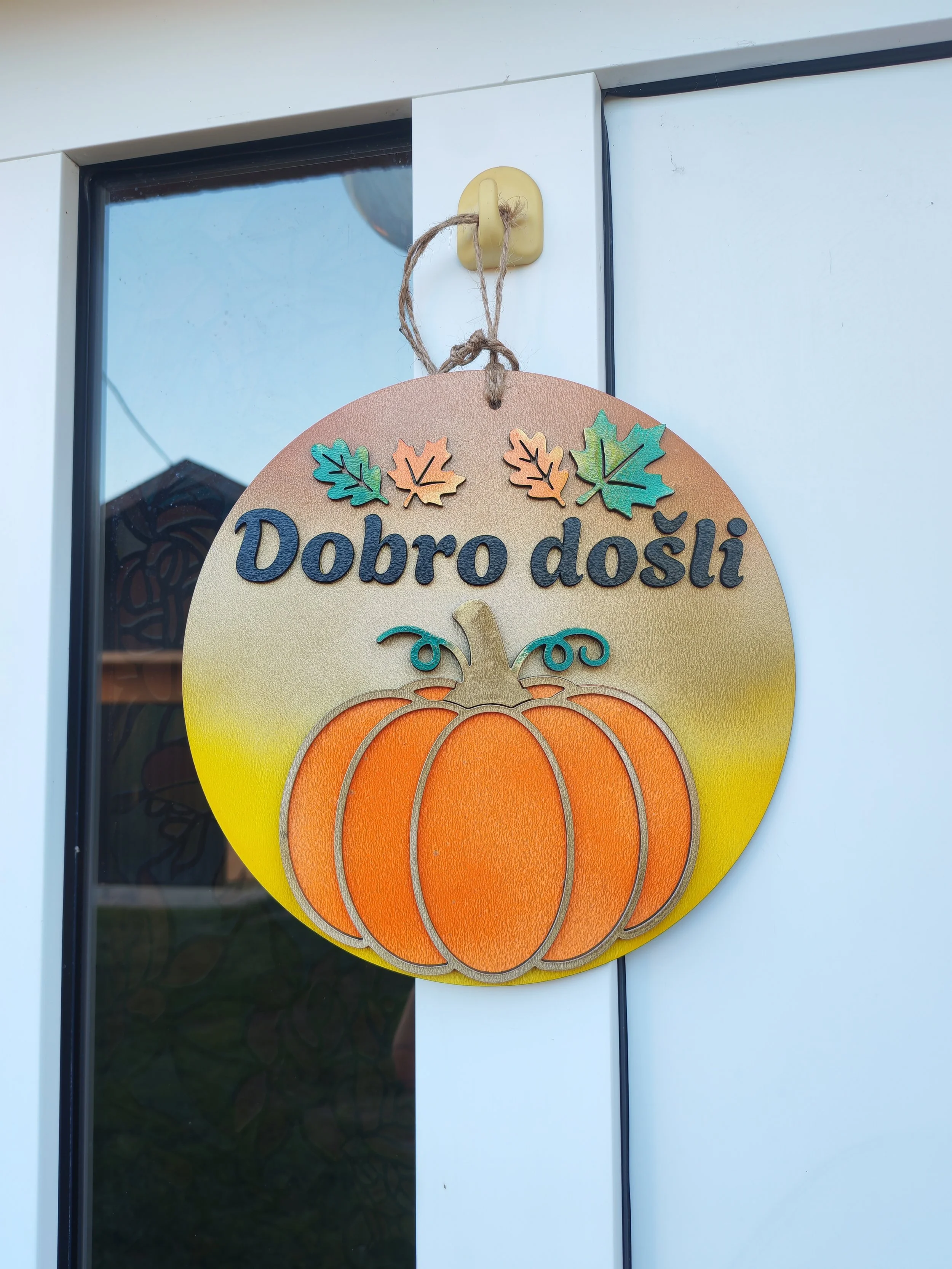 Personalizirani drveni znak dobrodošlice