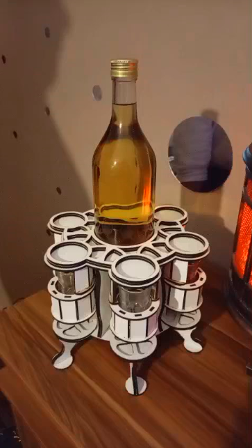 Stalak za piće - bijeli