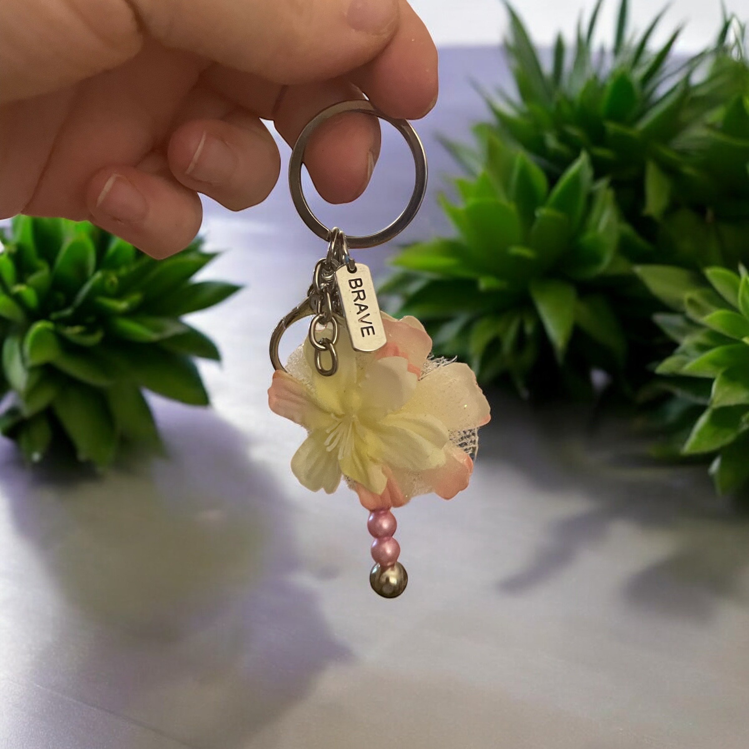 keychain flower - ywpibrave 2.jpeg
