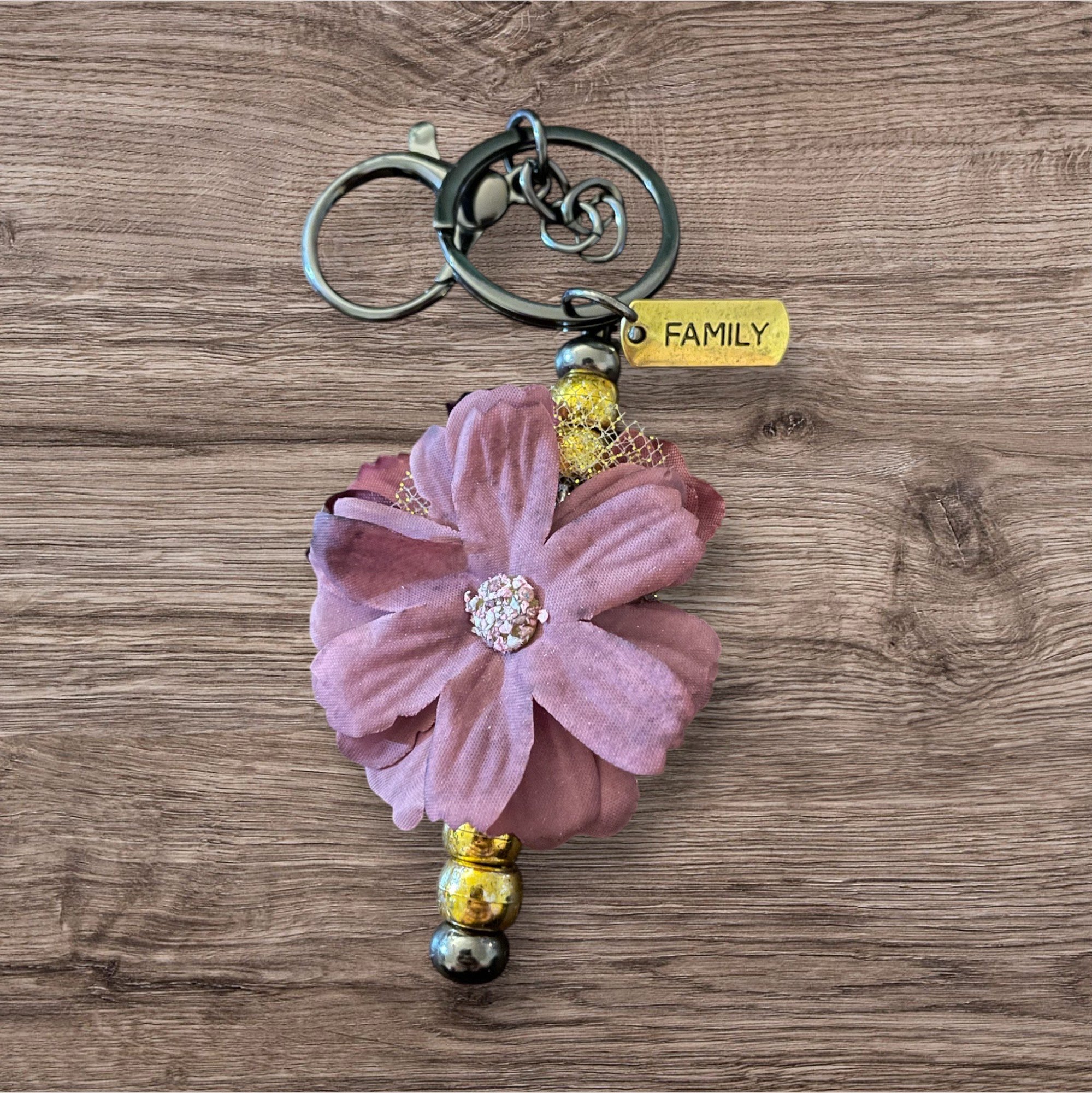 keychain flower - lavfamily 1.jpeg