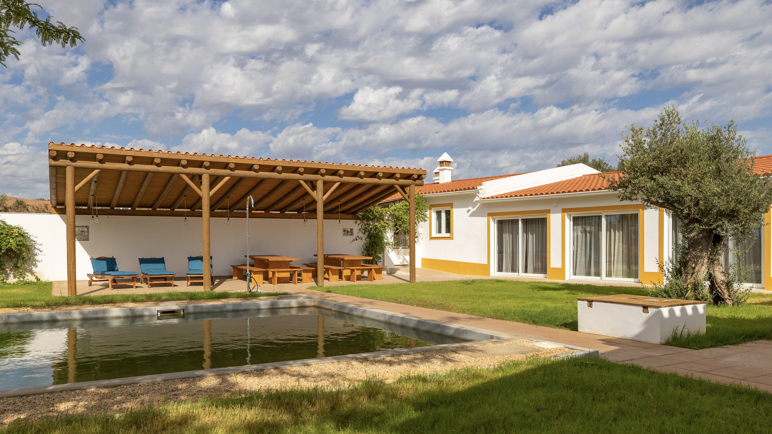 outdoor area wide.jpg