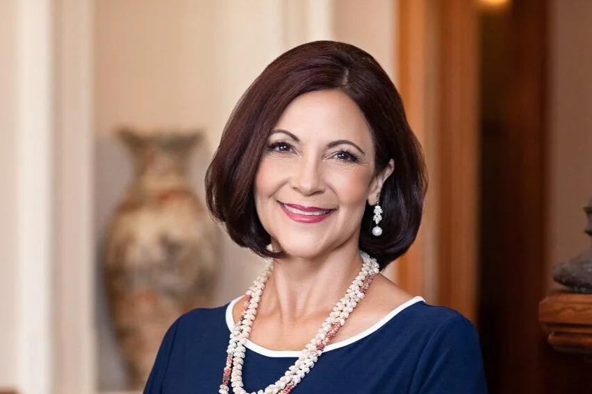 Paula_Akana_WEB.jpg