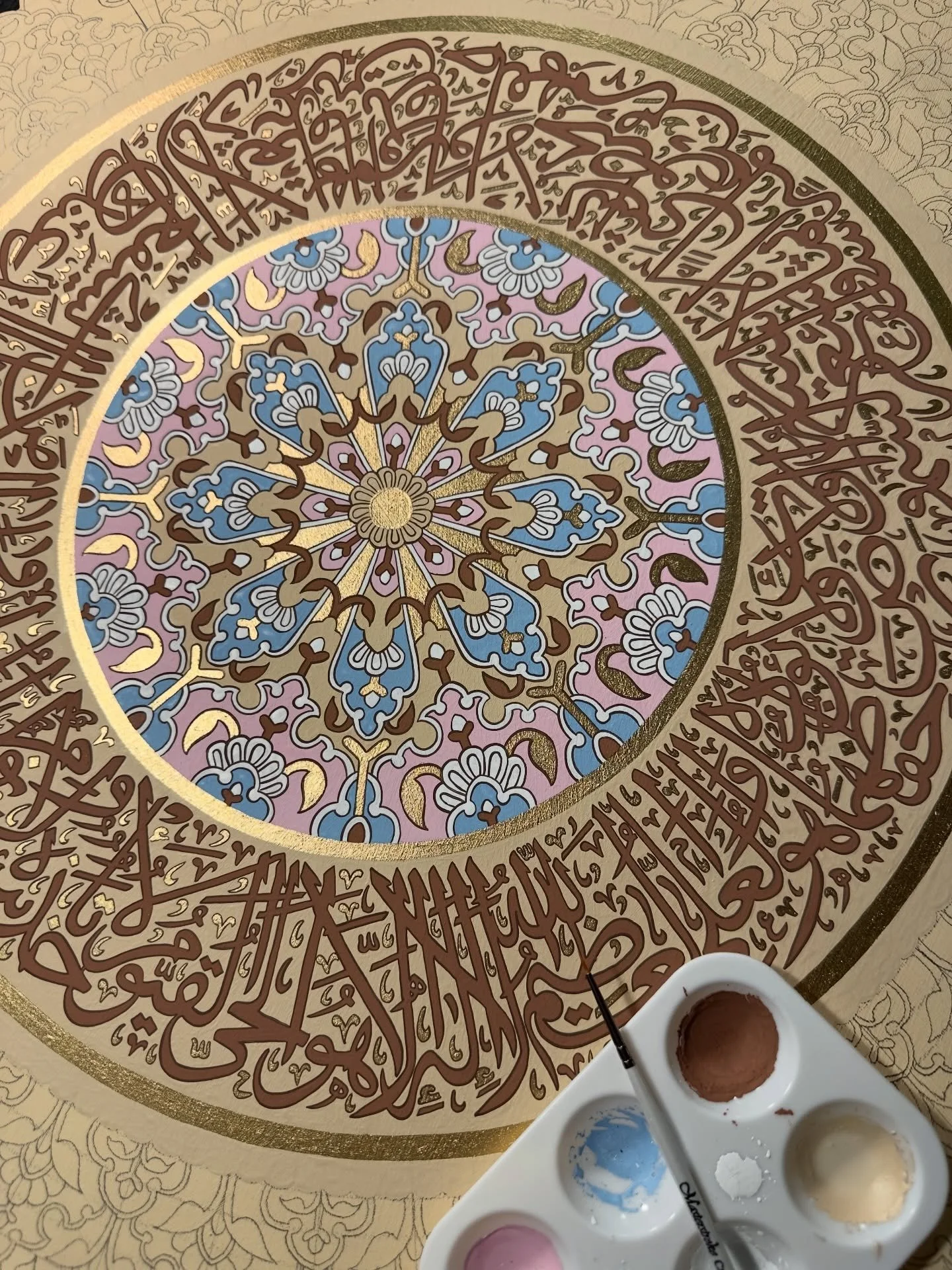 Haven&rsquo;t used this much gold in a piece in a long time but I fear it might be time for a comeback 🤤