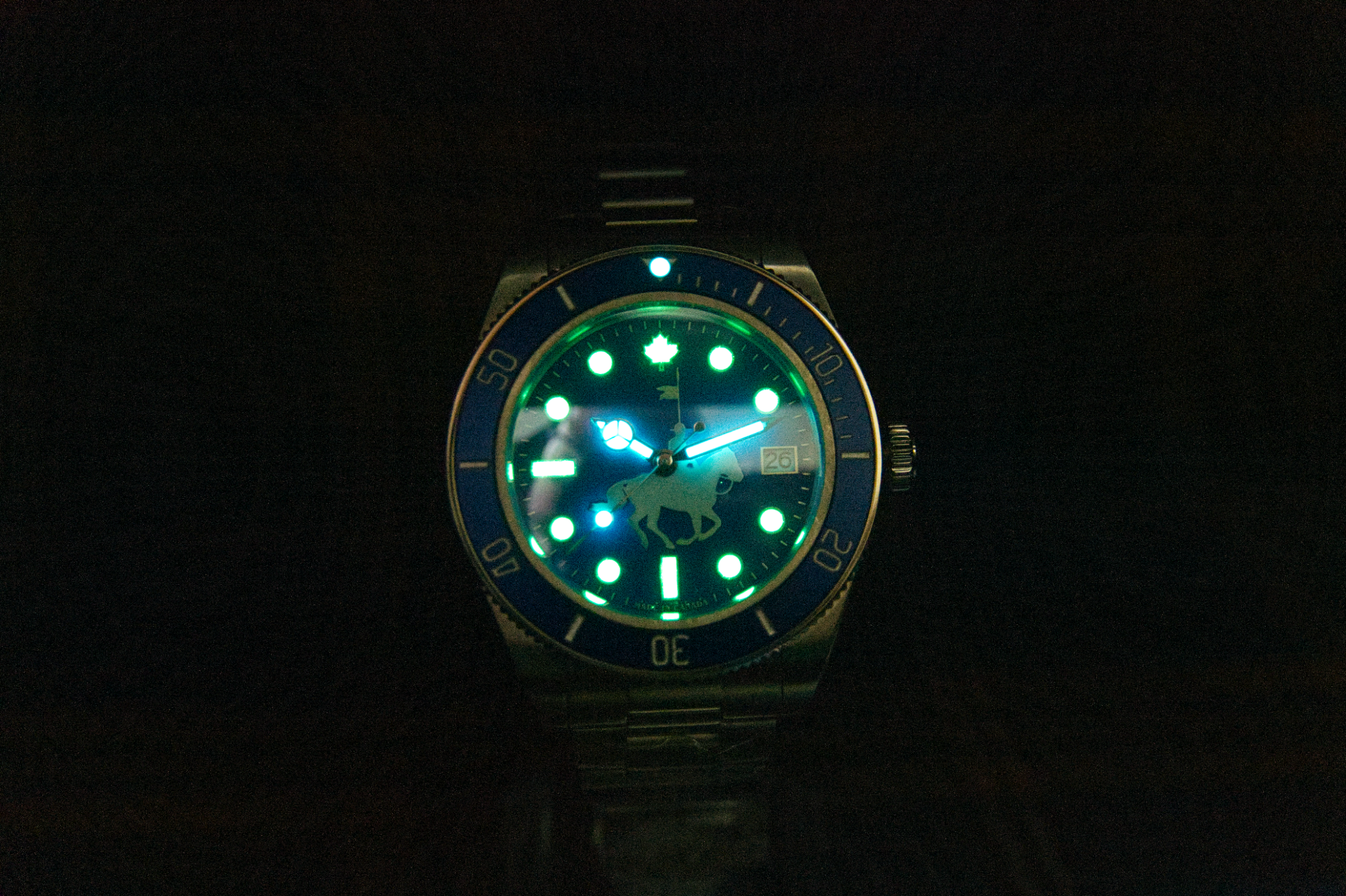 BlackBay-Silver-07.png