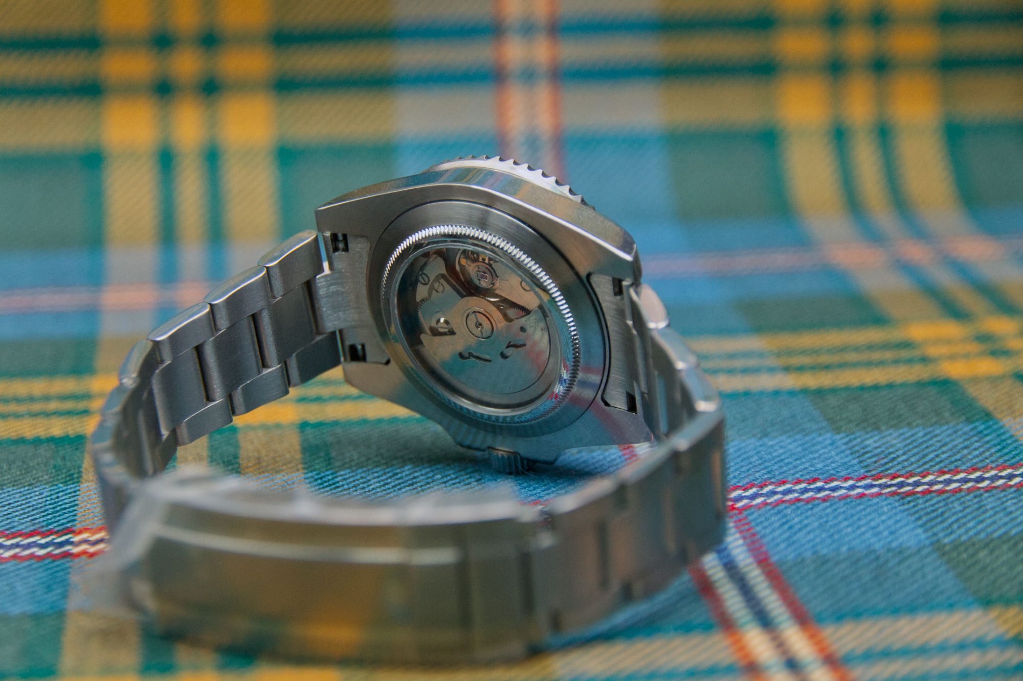 SUB-Crystal-Caseback.png