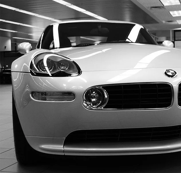 The camera&rsquo;s been collecting dust lately.  Figured it&rsquo;s time to revisit some old shots&hellip; and a few rare ones where I&rsquo;m actually in front of the lens.

#behindthelens #photographerlife