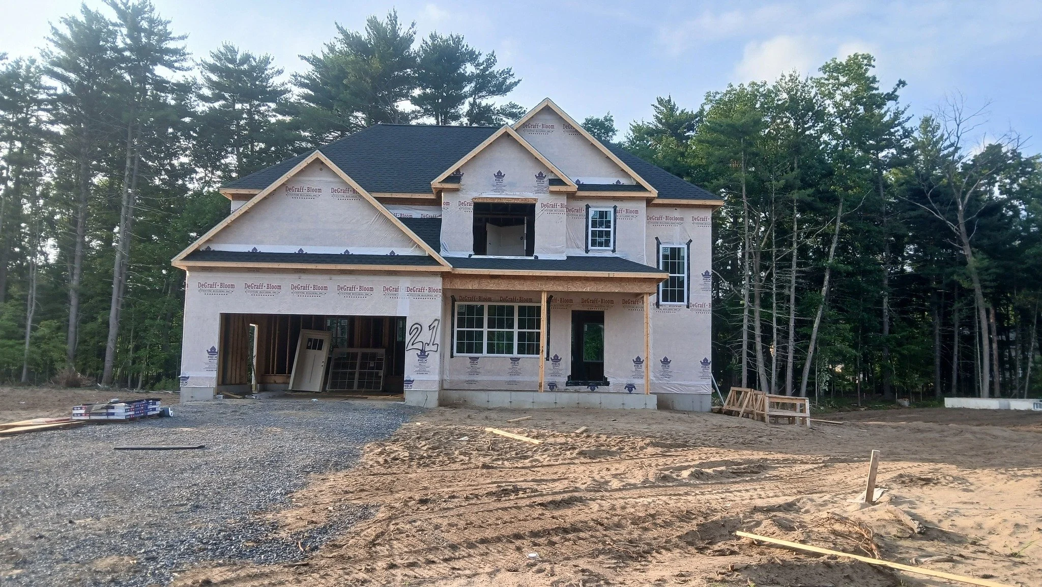 21 Hunter Court 1.jpg