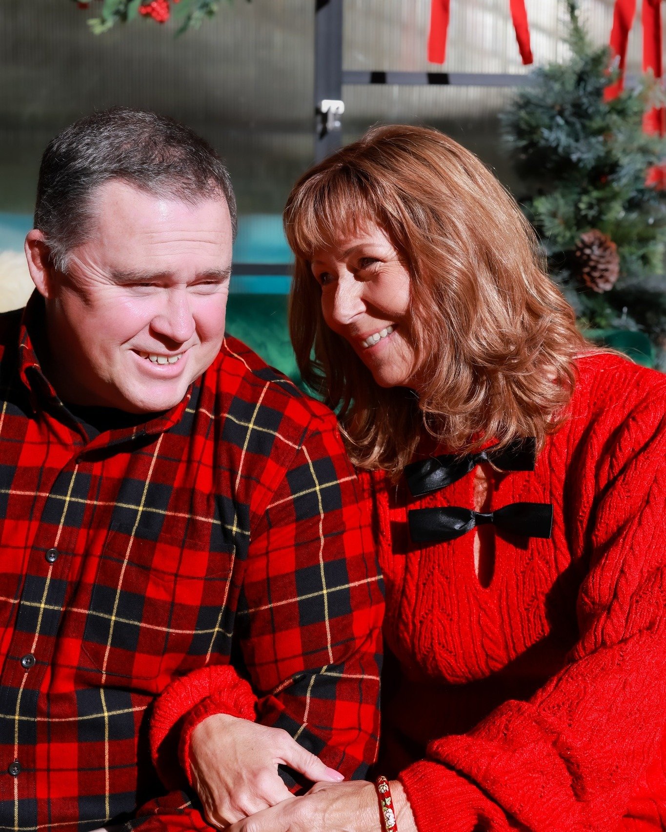 Spoiler alert!

Not the Christmas card photo&hellip; but definitely the moment that felt the most &lsquo;us.&rsquo; The in-between shots always tell the real story. ❤️✨

Turns out the best parts of life usually happen in the unplanned little in-betwe