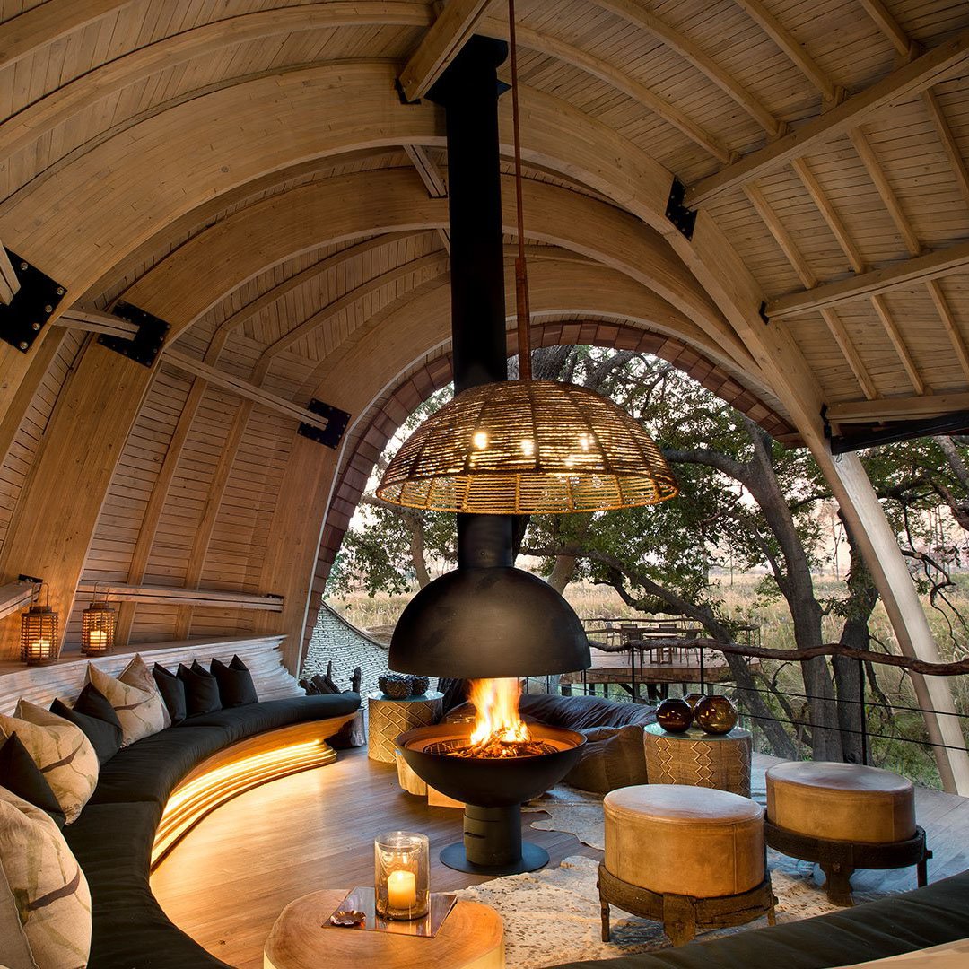 Saw it online? Experience it in person. Let us plan your epic adventure for free.

Believe it or not, it's possible to experience an African safari that's equal parts off-road adventure and five-star luxury. Mornings spent bumping across the savanna 