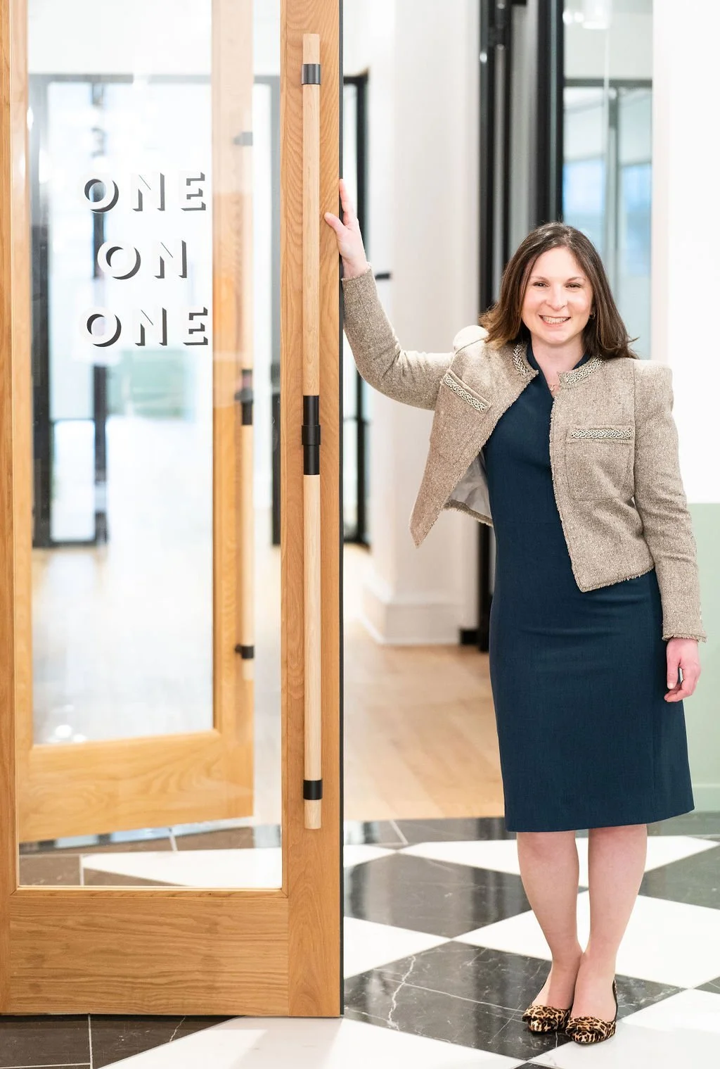 Exactly What to Ask in Your Next 1:1 Meetings