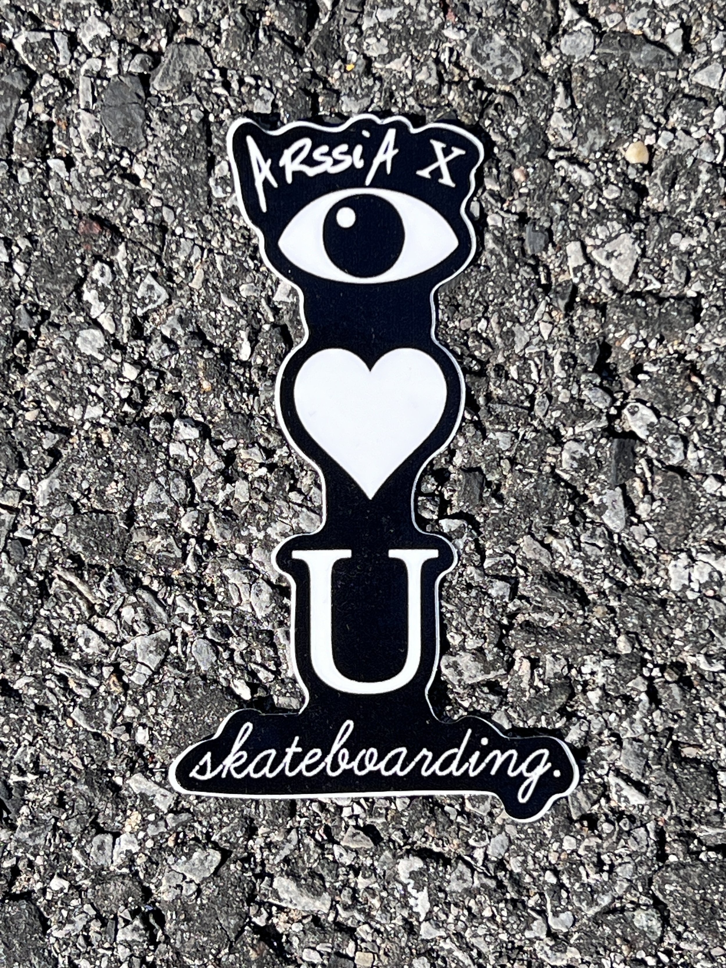 ArssiA x 👁️ 🖤 U Skateboarding.
