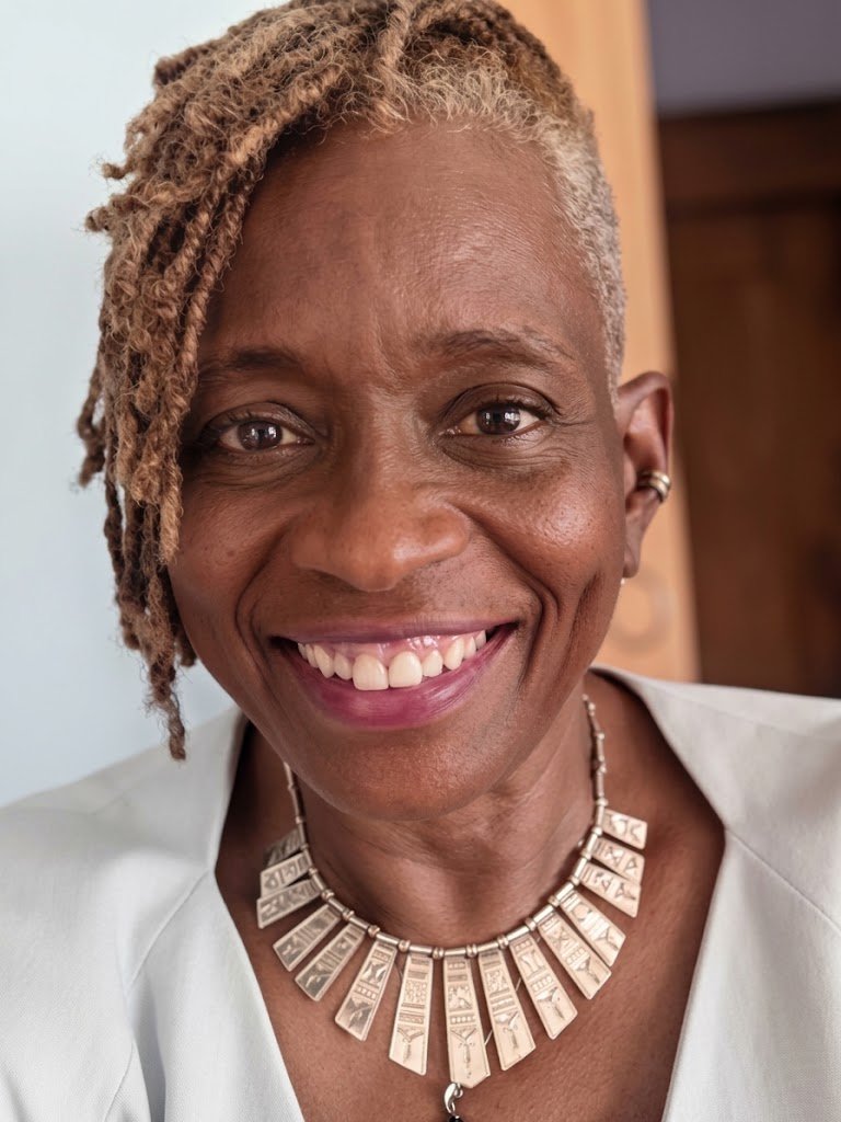denise jordan smiling
