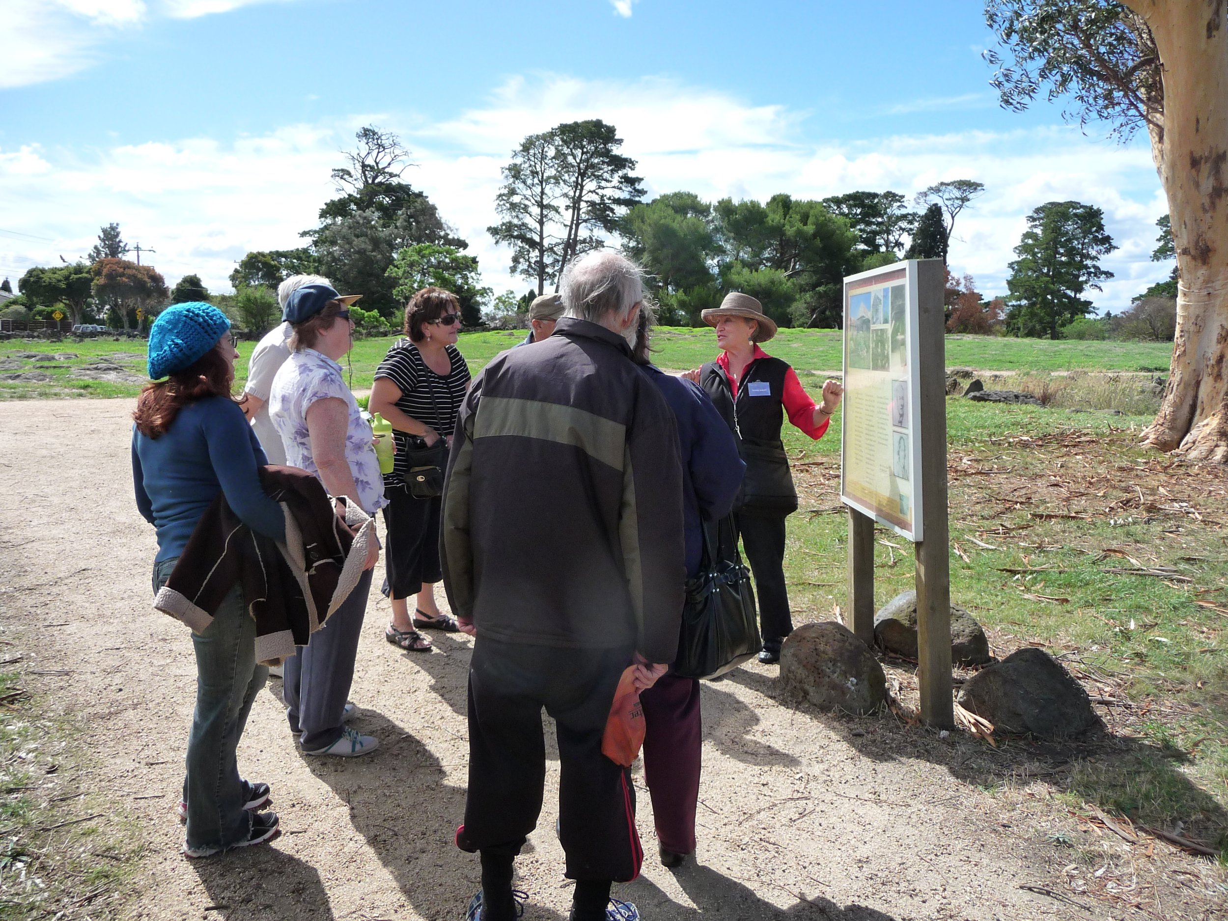 Tatiana and tour group 24 March 2013.jpeg