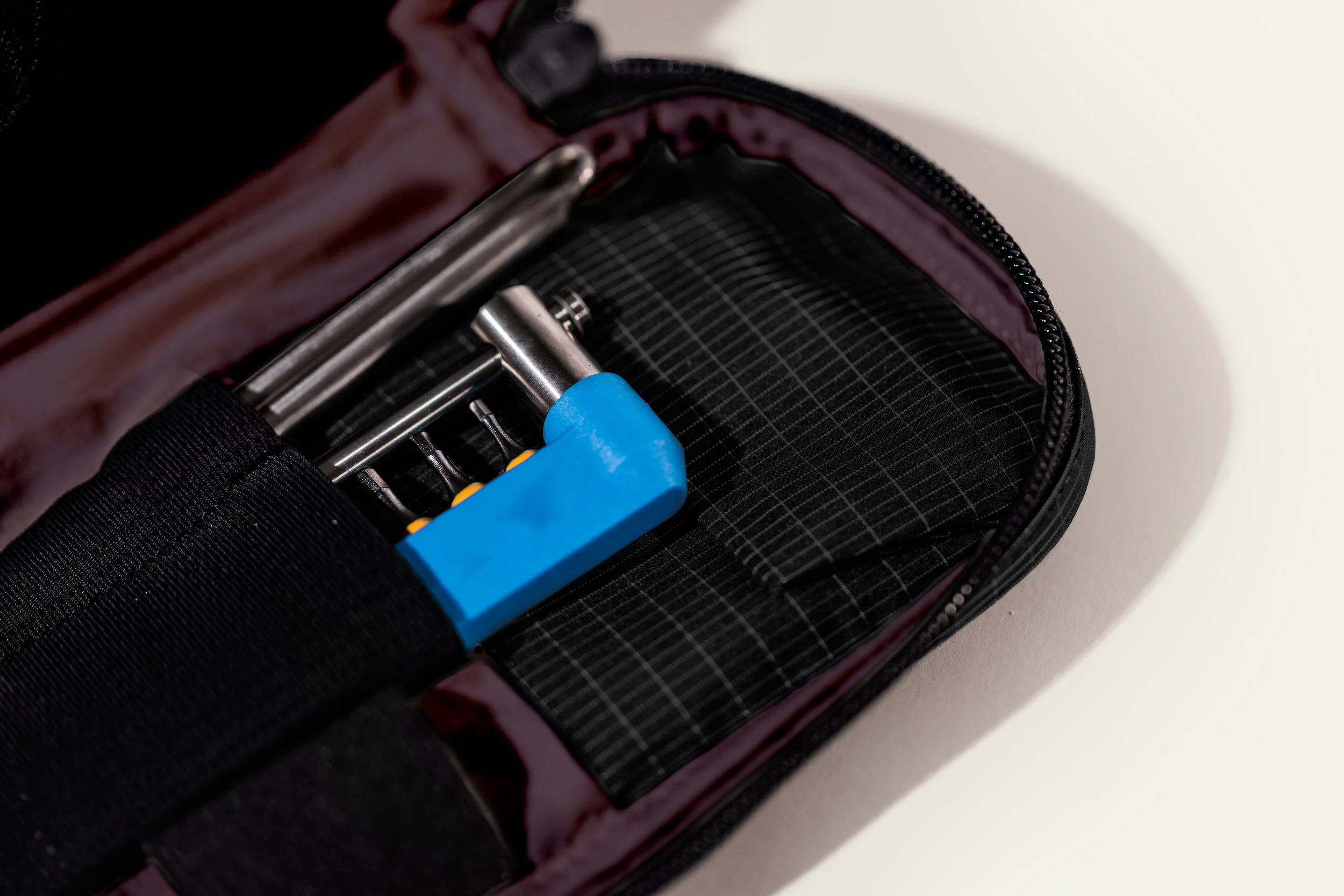 Tool Pouch Plus_Black:Plum_03.jpg