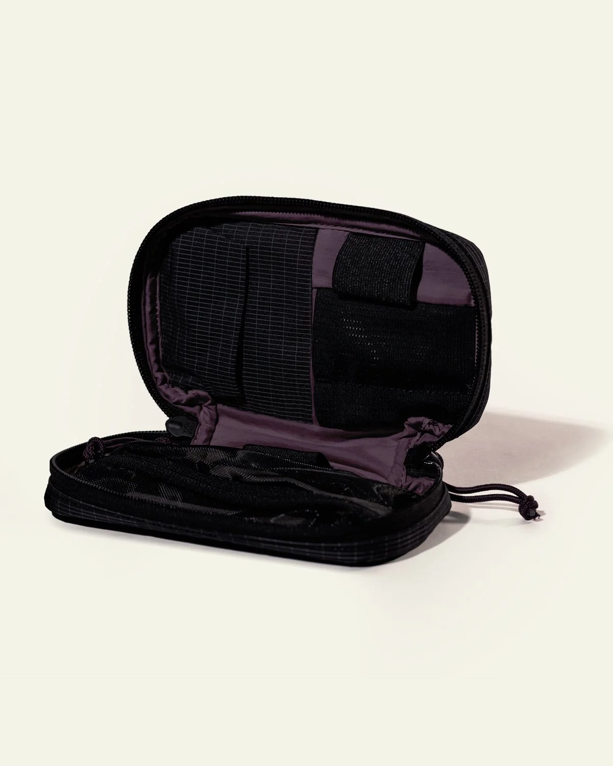 Tool Pouch Plus_Black:Plum_04.jpg