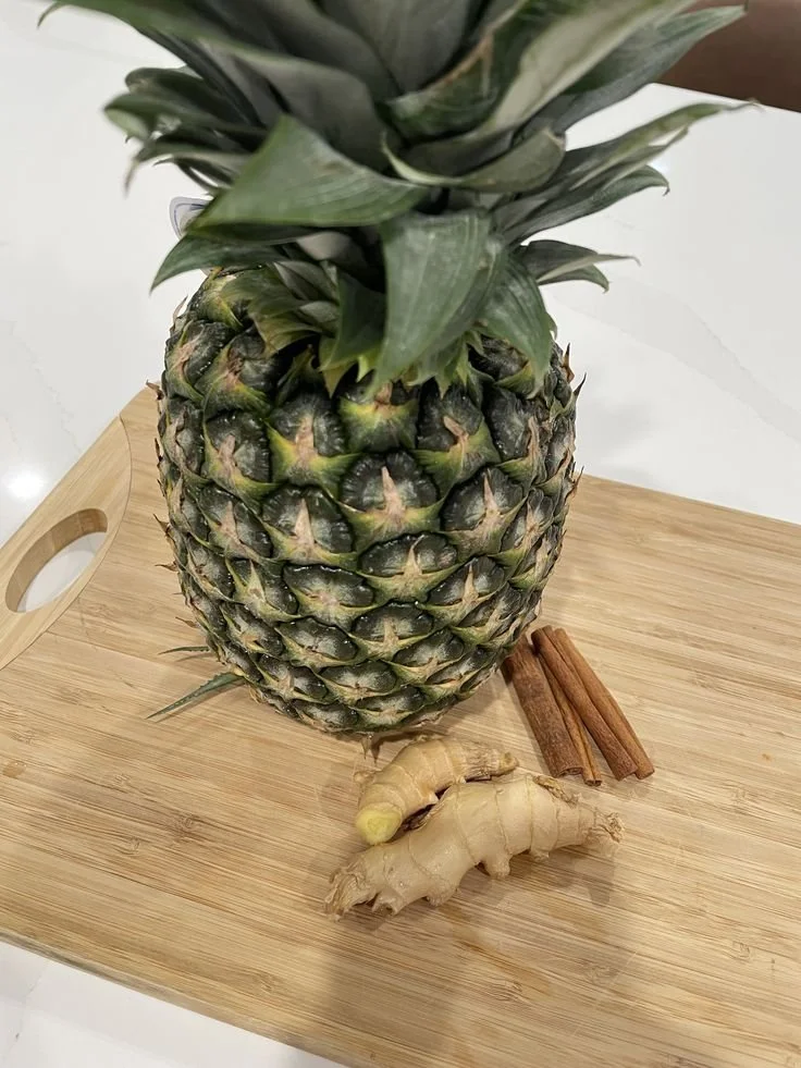 Benefits of Pineapple and Pinapple Tea!