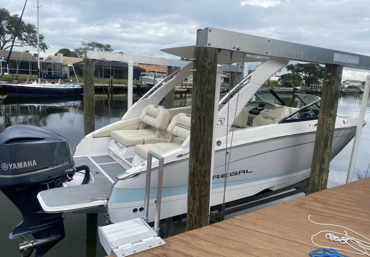What Is Included in a 100-Hour Boat Service? | Ervin Marine