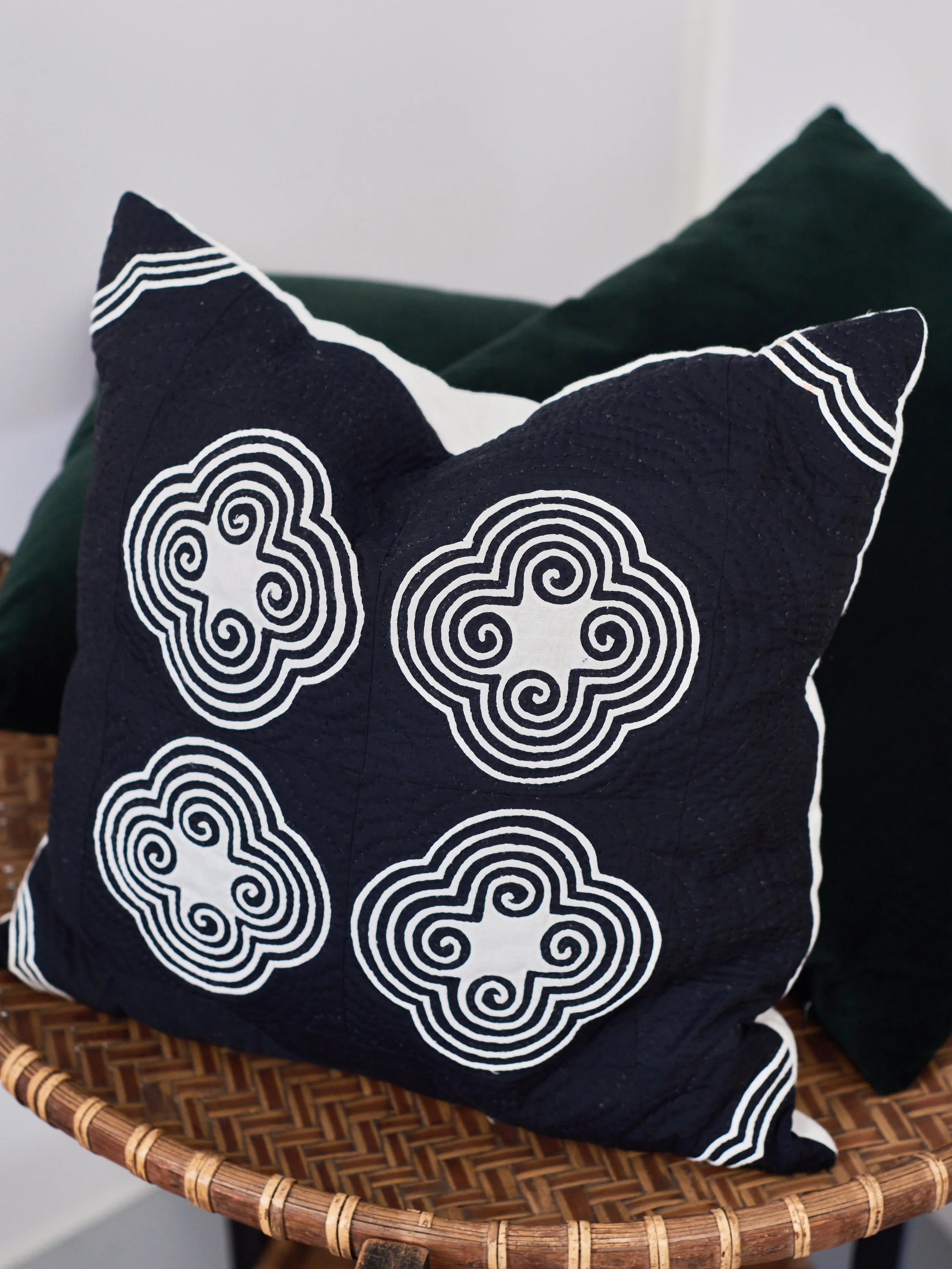 Double Rams Reverse Applique Kit