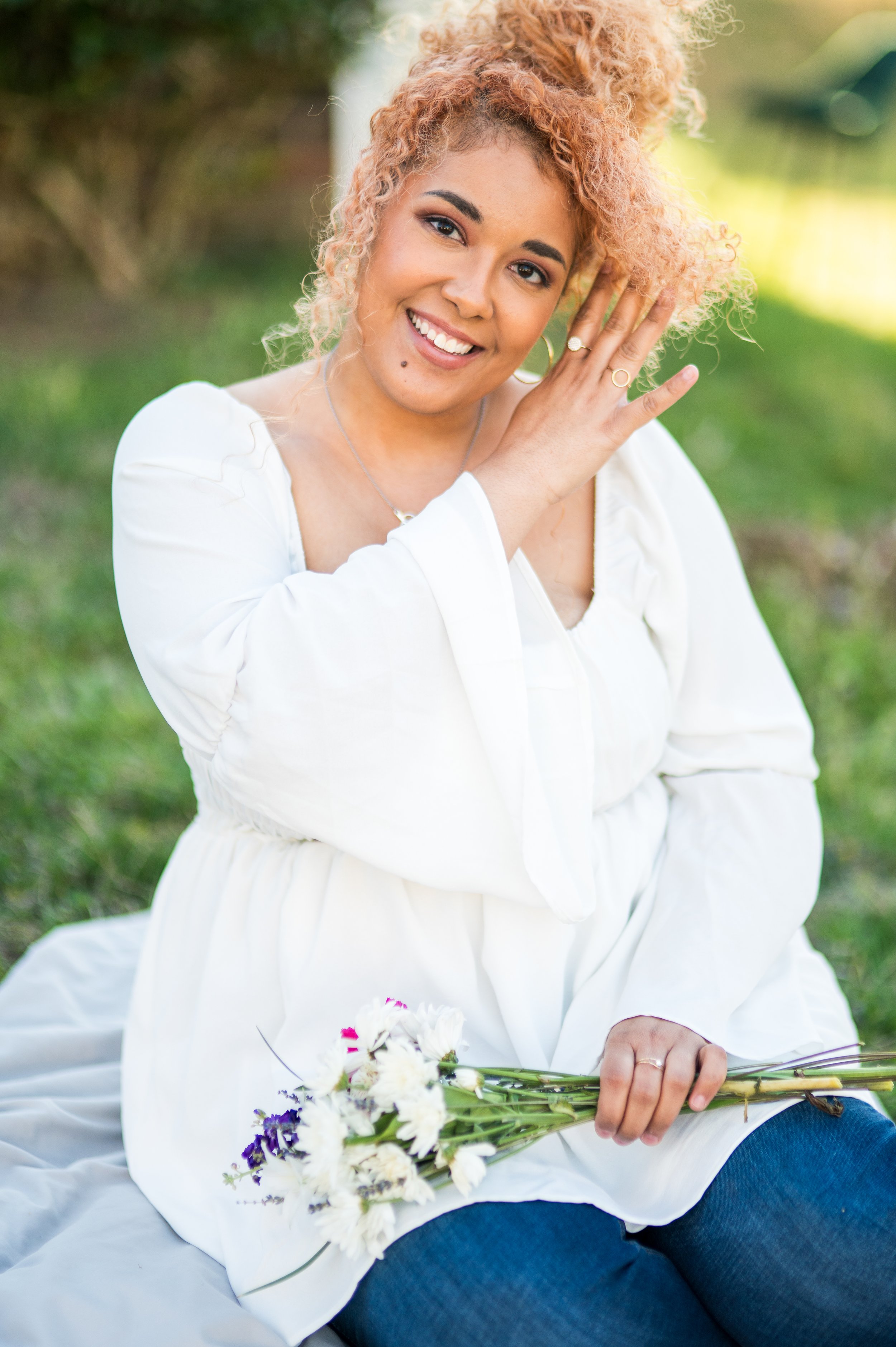 Passionate Mooresville floral designer dedicated to thoughtful, detail-driven florals