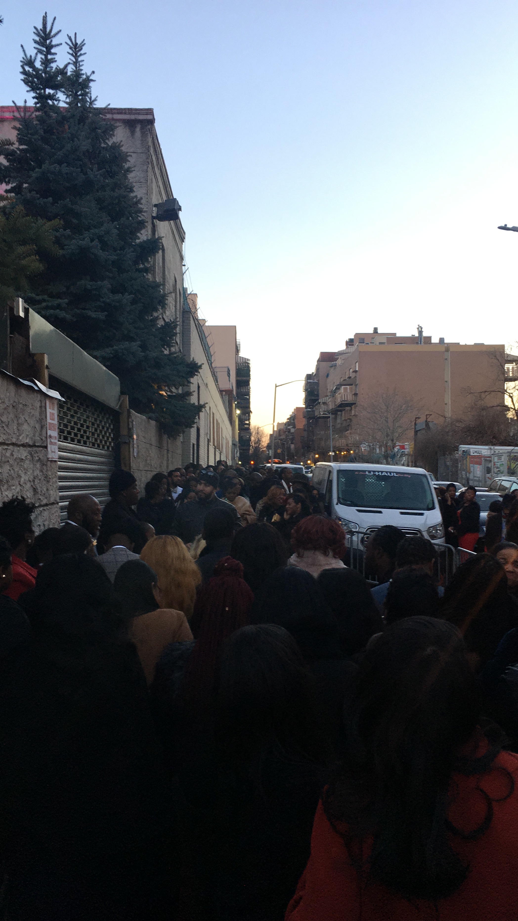 The line outside of Chic as patrons waited over an hour only to be turned away