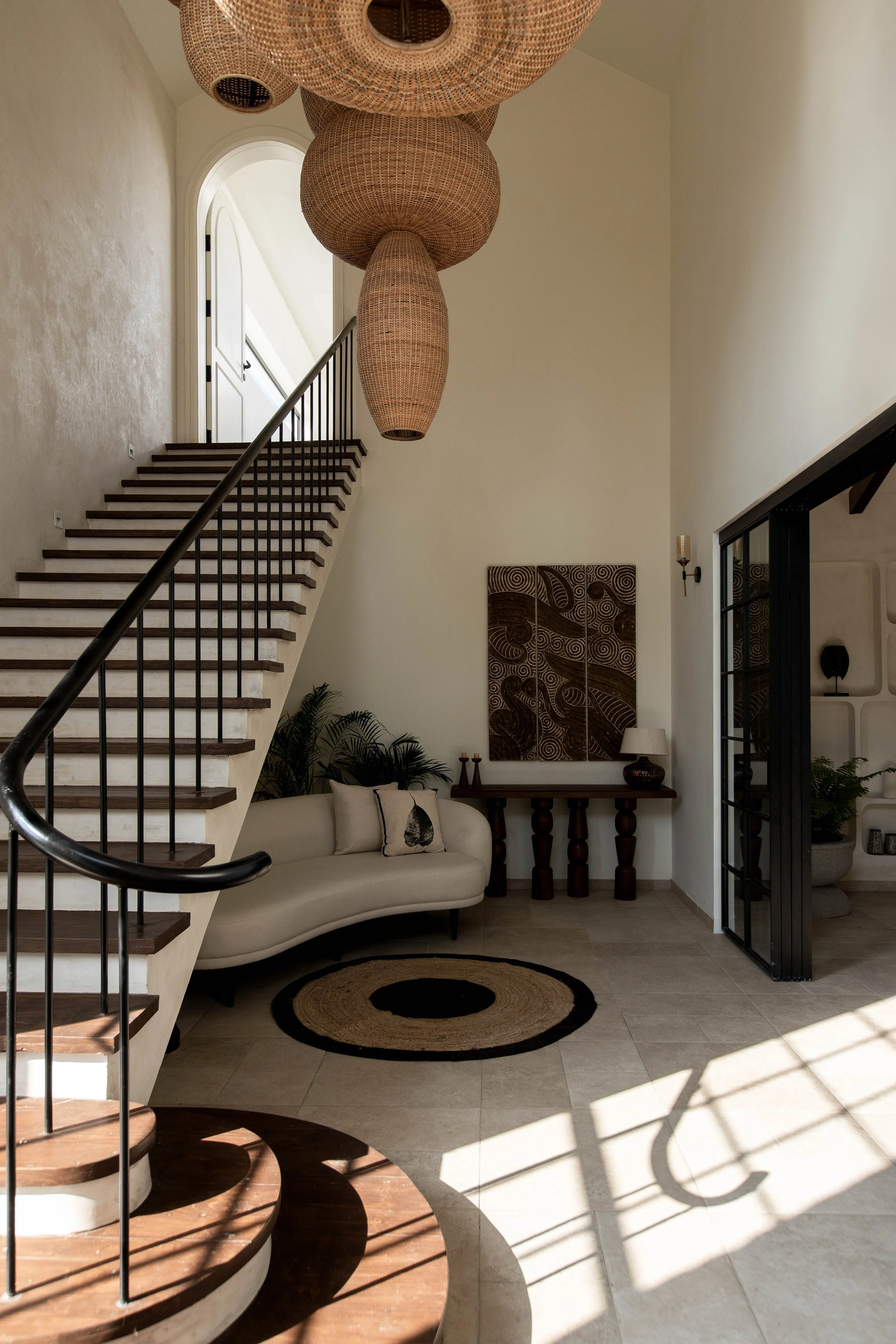 04 Foyer.jpg