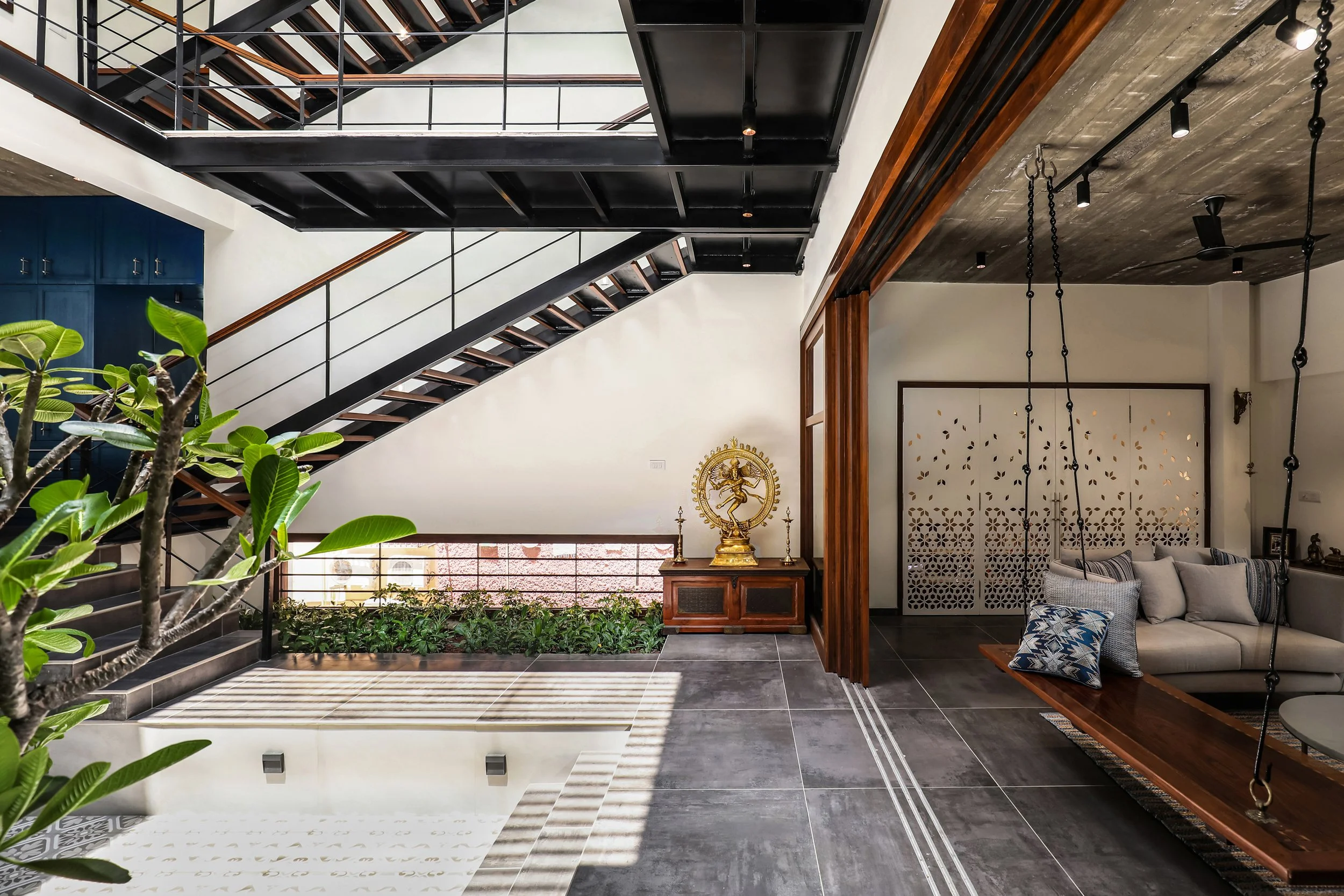 The Urban Courtyard House