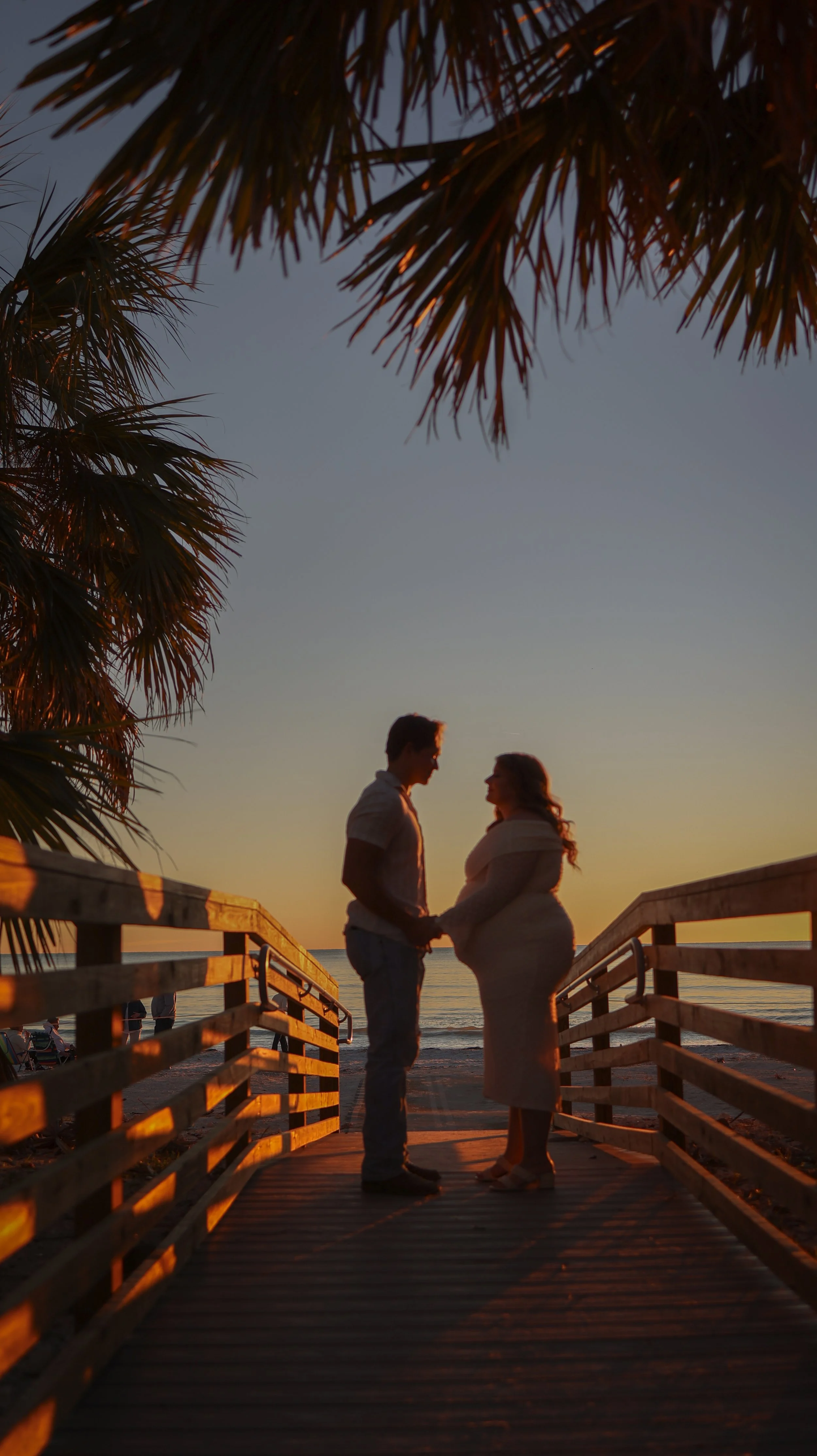 maternity-session-clearwater-beach-florida-golden-hour41.jpg