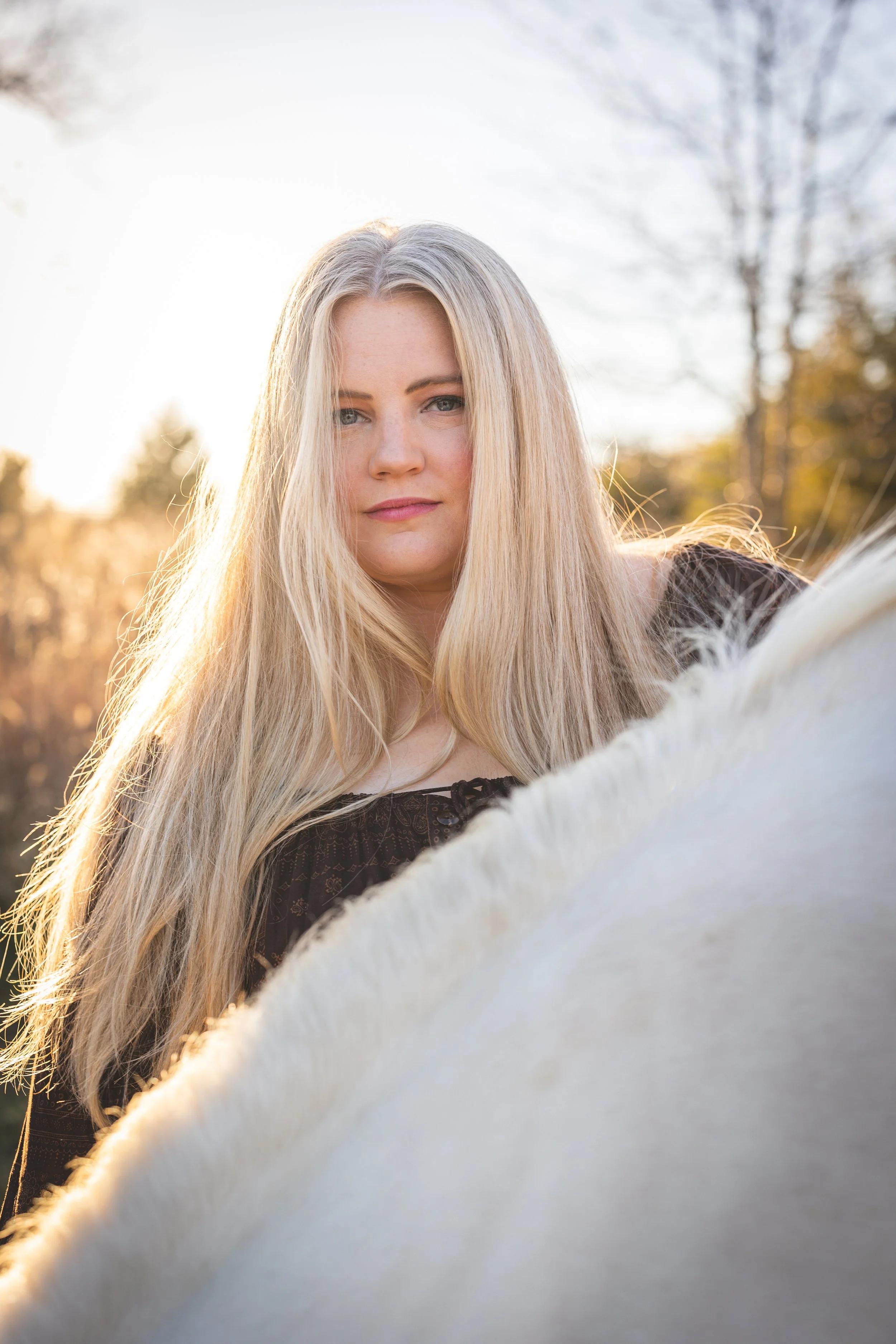 kansas-city-lifestyle-couples-session-horses-hunting-dogs9.jpg